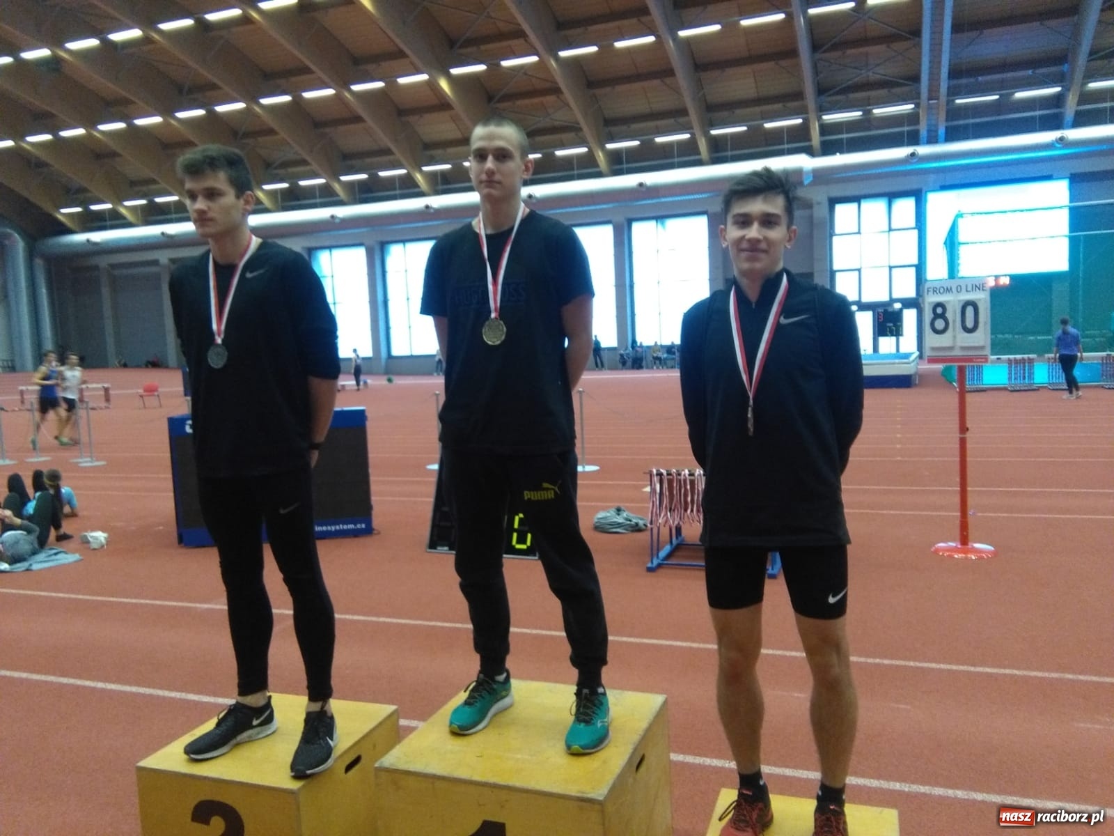 Zdjęcie w galerii na portalu naszraciborz.pl: Worek medali raciborskich lekkoatletów na mistrzostwach w Ostrawie wiadomości z regionu