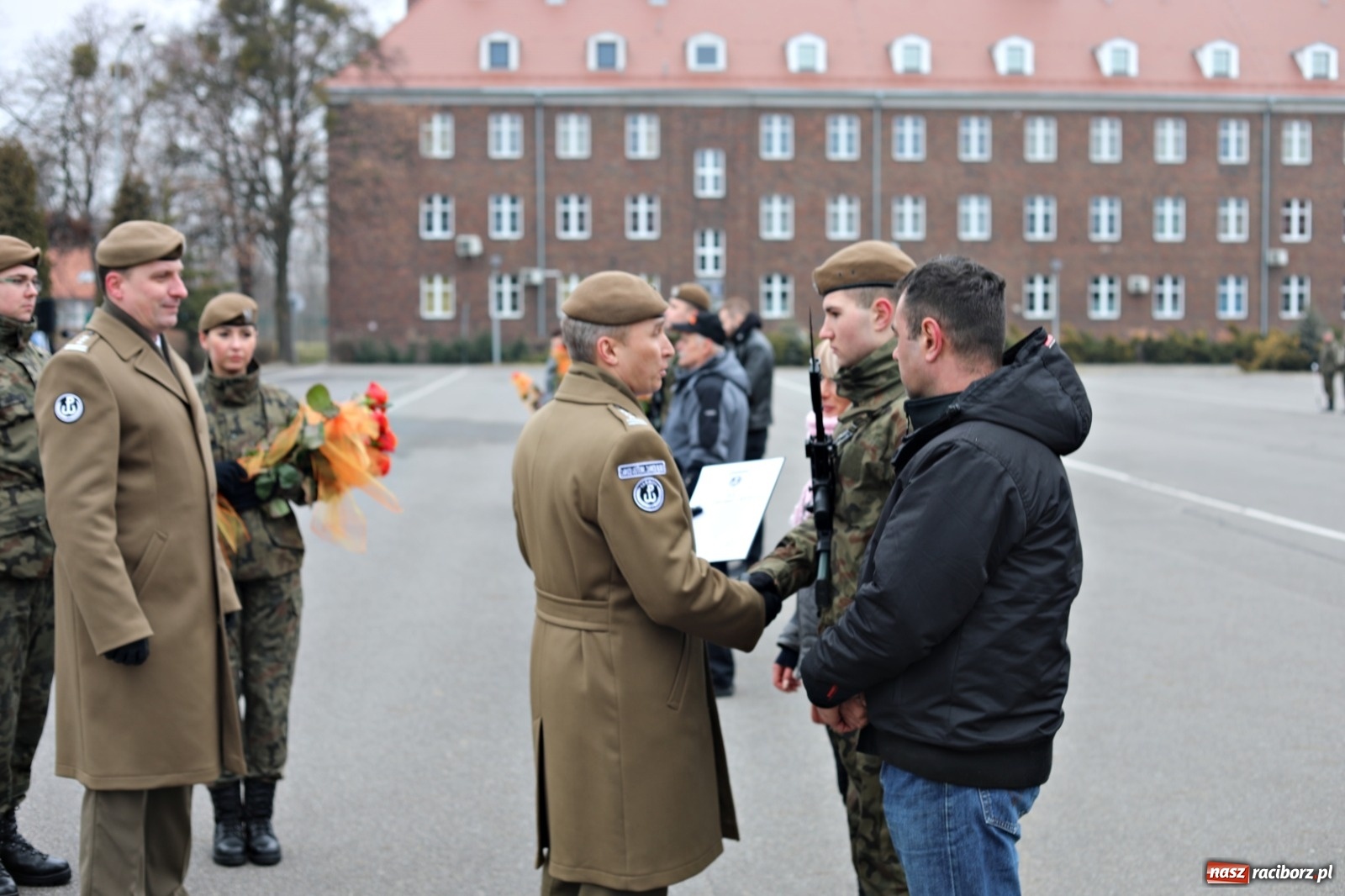 Zdjęcie w galerii na portalu naszraciborz.pl: Śląscy terytorialsi złożyli przysięgę wiadomości z regionu