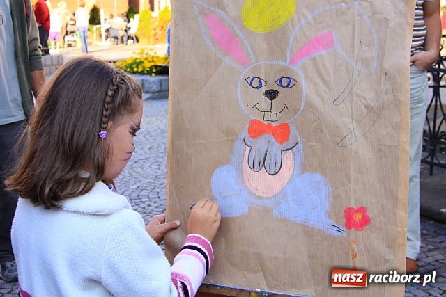 Zdjęcie w galerii na portalu naszraciborz.pl: MDK śpiewająco żegnał wakacje wiadomości z regionu