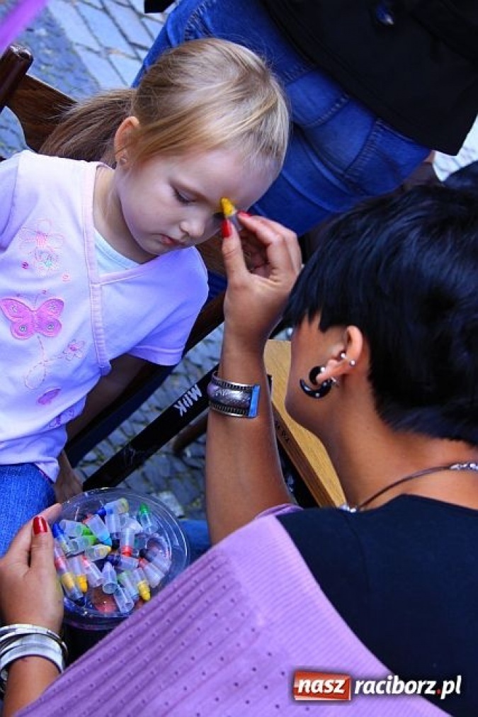 Zdjęcie w galerii na portalu naszraciborz.pl: MDK śpiewająco żegnał wakacje wiadomości z regionu