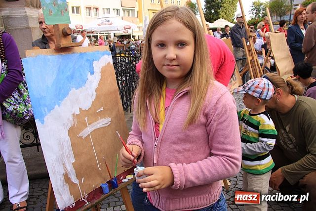 Zdjęcie w galerii na portalu naszraciborz.pl: MDK śpiewająco żegnał wakacje wiadomości z regionu