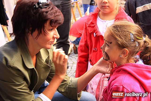 Zdjęcie w galerii na portalu naszraciborz.pl: MDK śpiewająco żegnał wakacje wiadomości z regionu