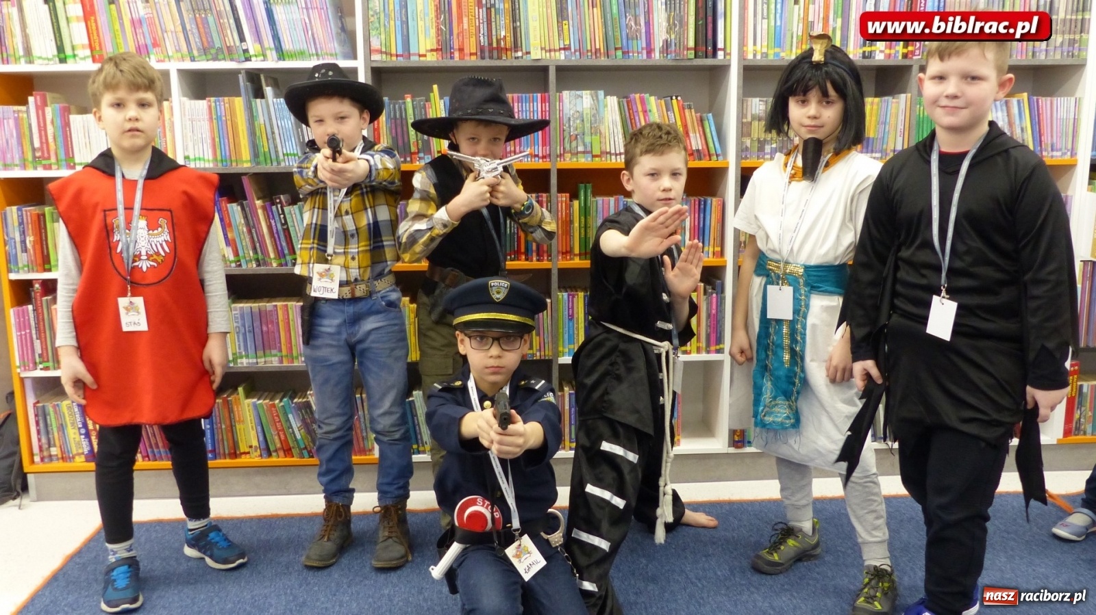 Zdjęcie w galerii na portalu naszraciborz.pl: W 10 dni dookoła świata z raciborską biblioteką  wiadomości z regionu