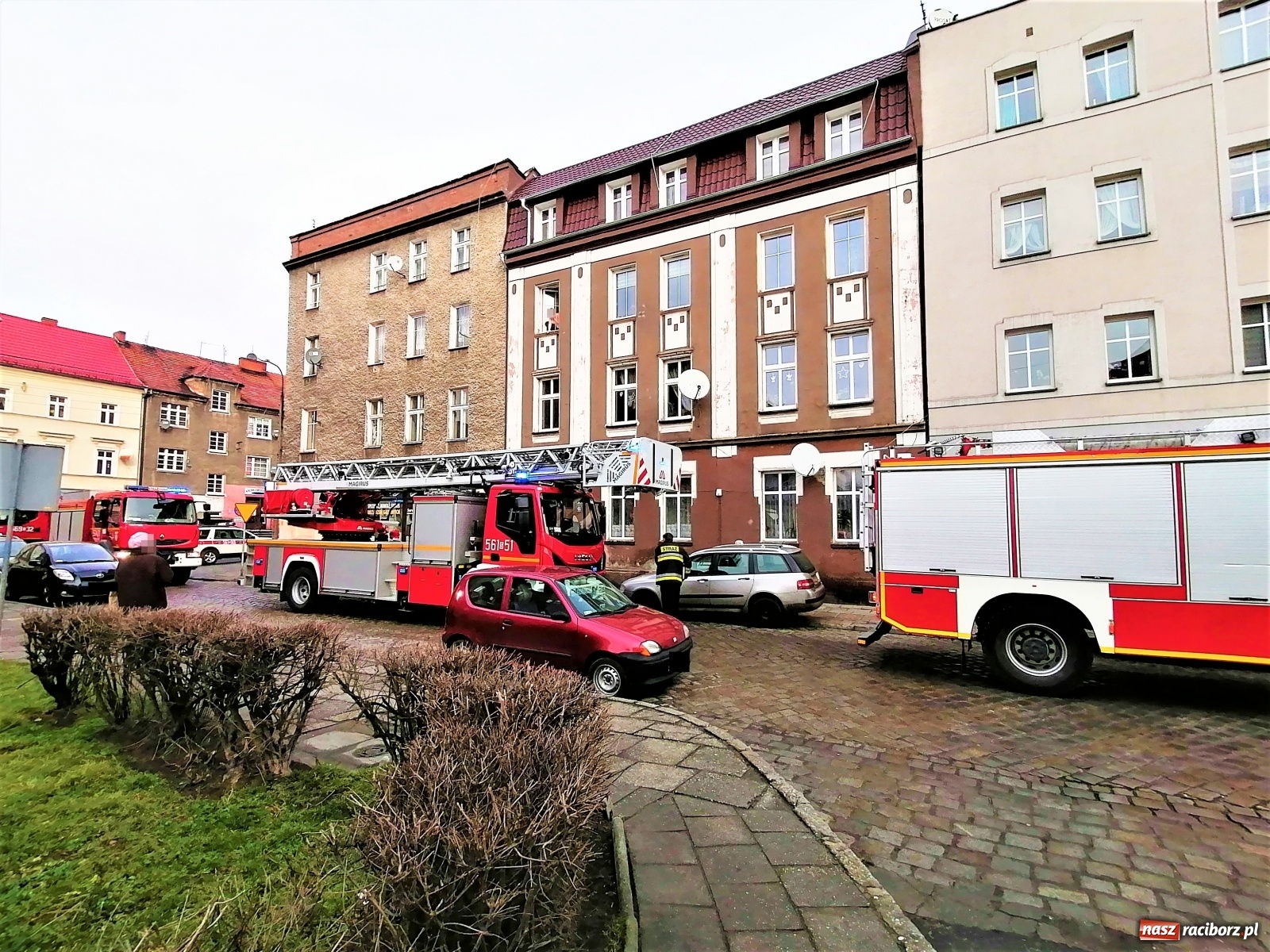 Zdjęcie w galerii na portalu naszraciborz.pl: Zadymienie w mieszkaniu na Rzemieślniczej wiadomości z regionu