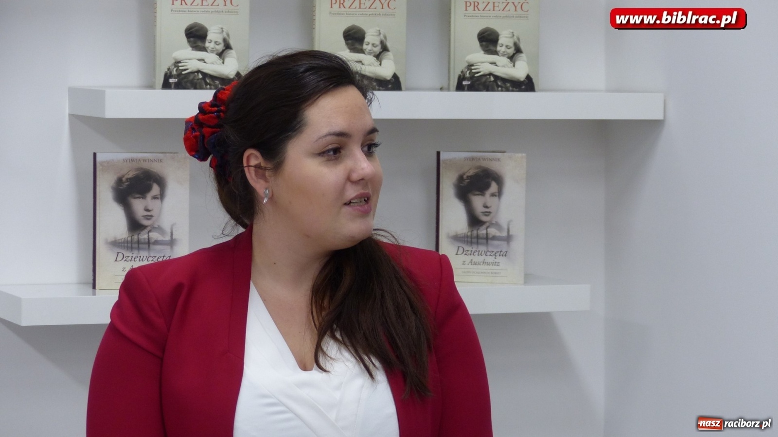 Zdjęcie w galerii na portalu naszraciborz.pl: Dziewczęta z Auschwitz. Autorka bestsellera gościła w Raciborzu wiadomości z regionu