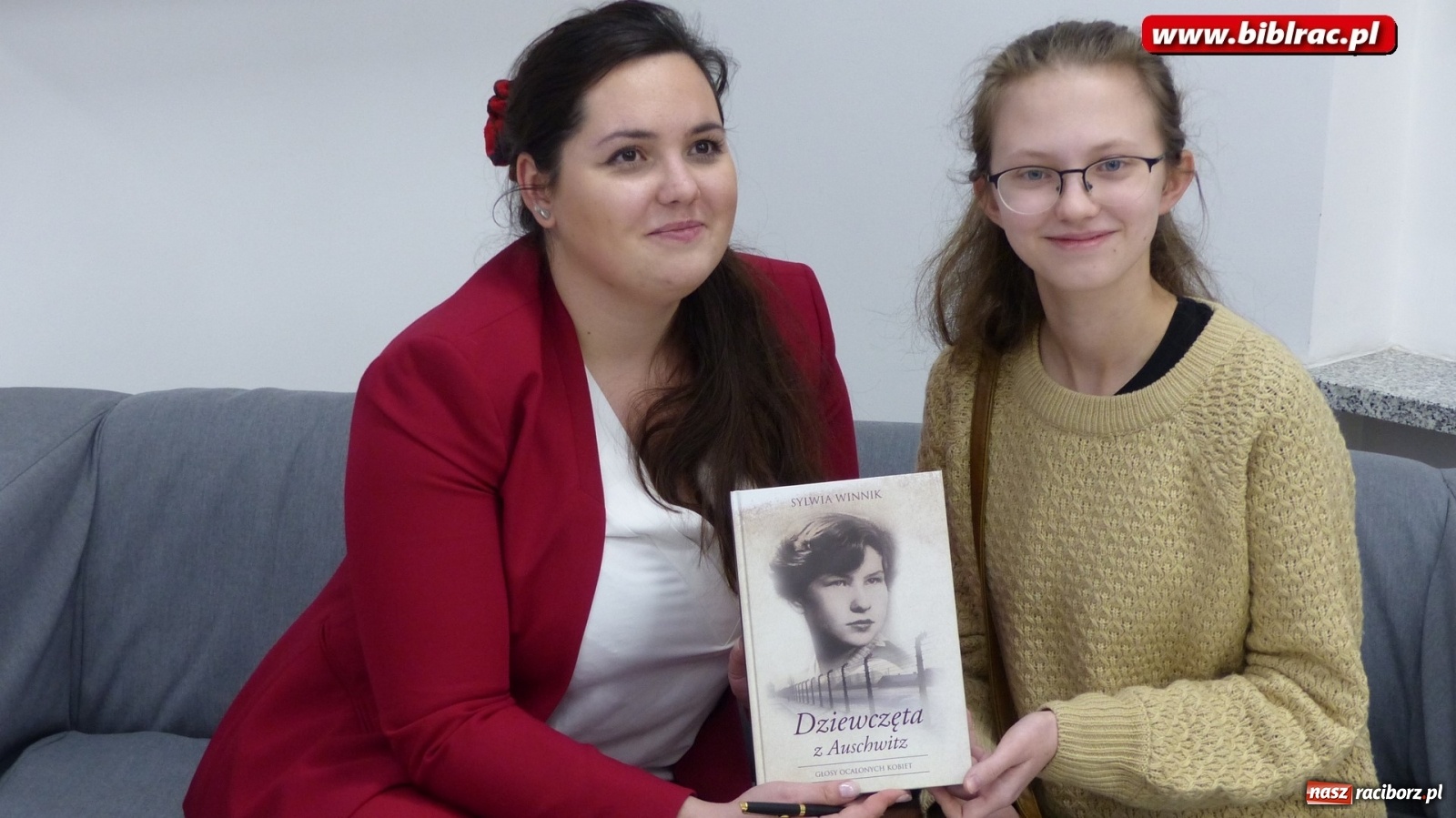 Zdjęcie w galerii na portalu naszraciborz.pl: Dziewczęta z Auschwitz. Autorka bestsellera gościła w Raciborzu wiadomości z regionu