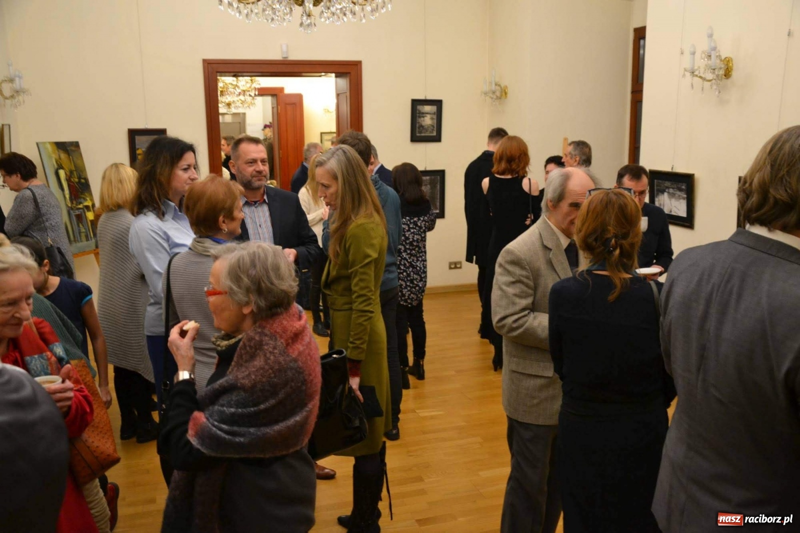 Zdjęcie w galerii na portalu naszraciborz.pl: RYTM GŁUSZY. Wernisaż wystawy na Zamku Piastowskim  wiadomości z regionu