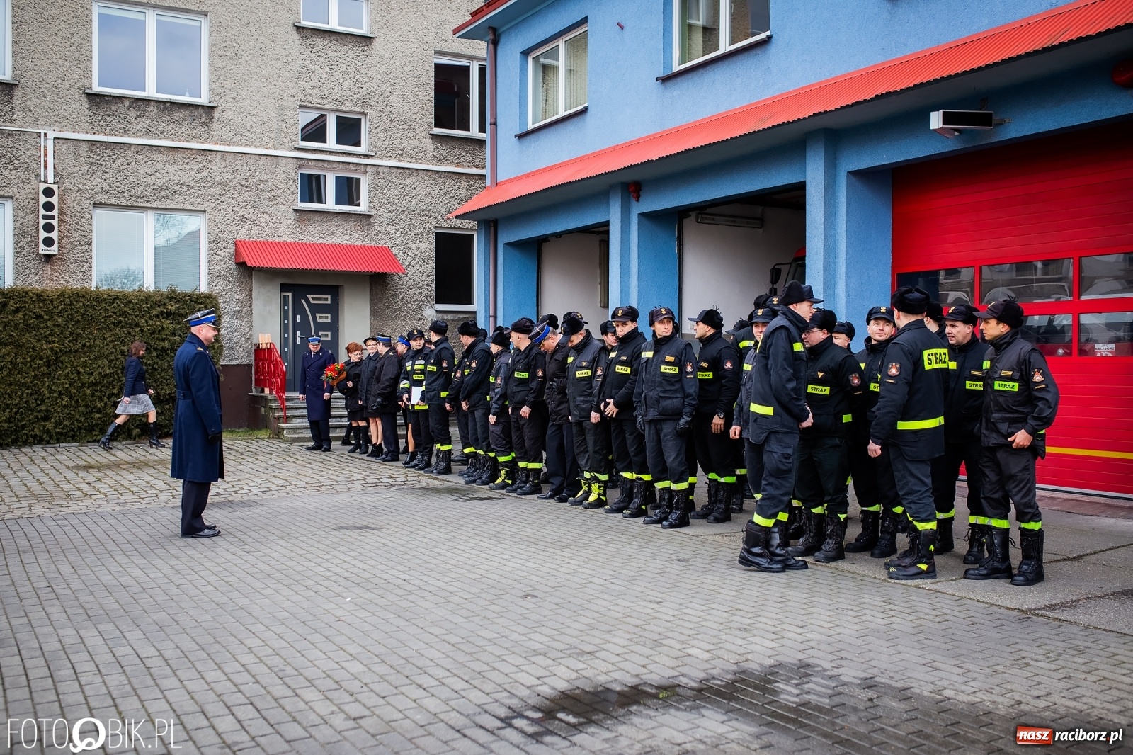 Zdjęcie w galerii na portalu naszraciborz.pl: 36 lat w służbie. St. kapitan Wiesław Szczygielski przeszedł w stan spoczynku wiadomości z regionu