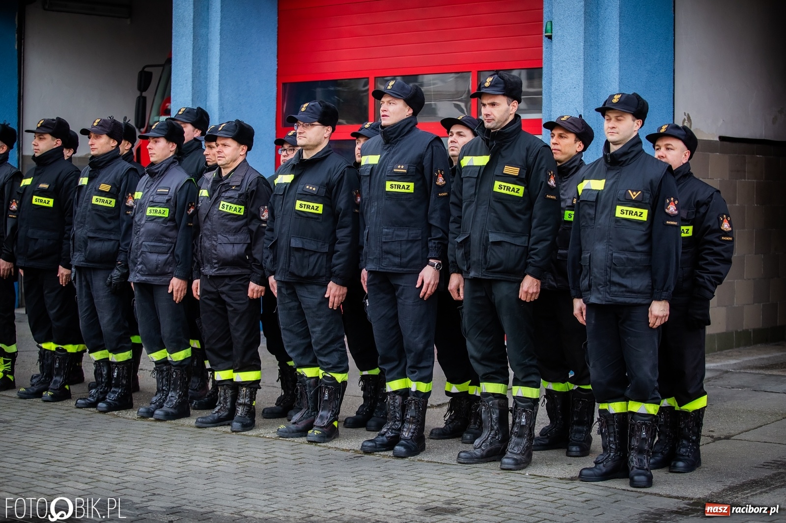 Zdjęcie w galerii na portalu naszraciborz.pl: 36 lat w służbie. St. kapitan Wiesław Szczygielski przeszedł w stan spoczynku wiadomości z regionu