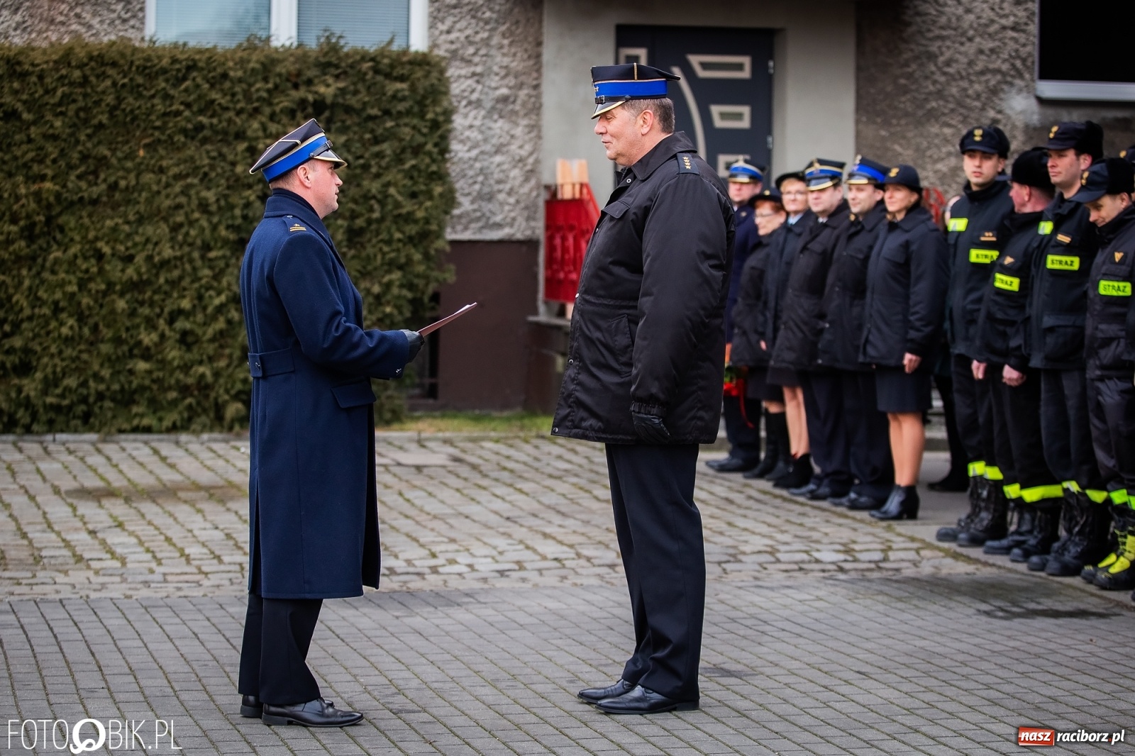 Zdjęcie w galerii na portalu naszraciborz.pl: 36 lat w służbie. St. kapitan Wiesław Szczygielski przeszedł w stan spoczynku wiadomości z regionu