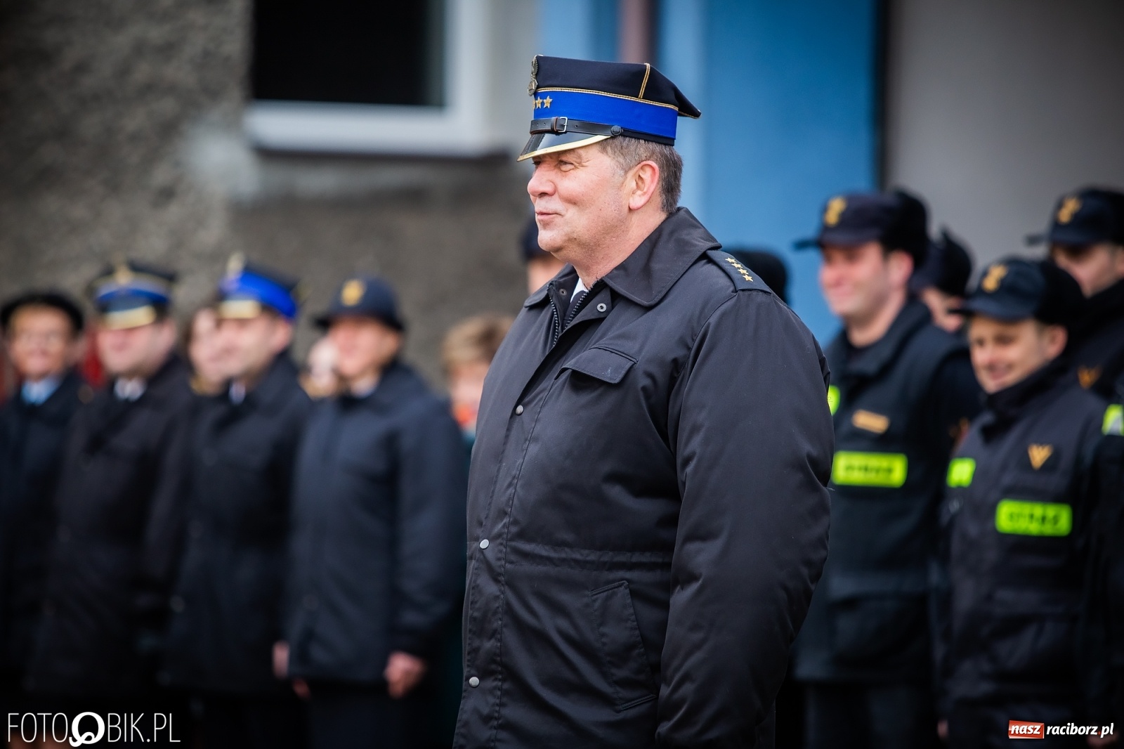 Zdjęcie w galerii na portalu naszraciborz.pl: 36 lat w służbie. St. kapitan Wiesław Szczygielski przeszedł w stan spoczynku wiadomości z regionu