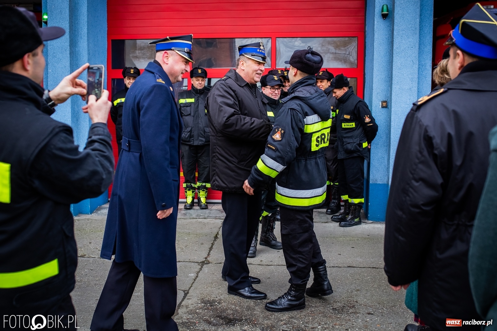 Zdjęcie w galerii na portalu naszraciborz.pl: 36 lat w służbie. St. kapitan Wiesław Szczygielski przeszedł w stan spoczynku wiadomości z regionu