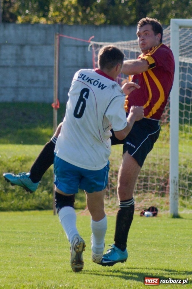 Zdjęcie w galerii na portalu naszraciborz.pl: Hit A klasy dla Bukowa wiadomości z regionu