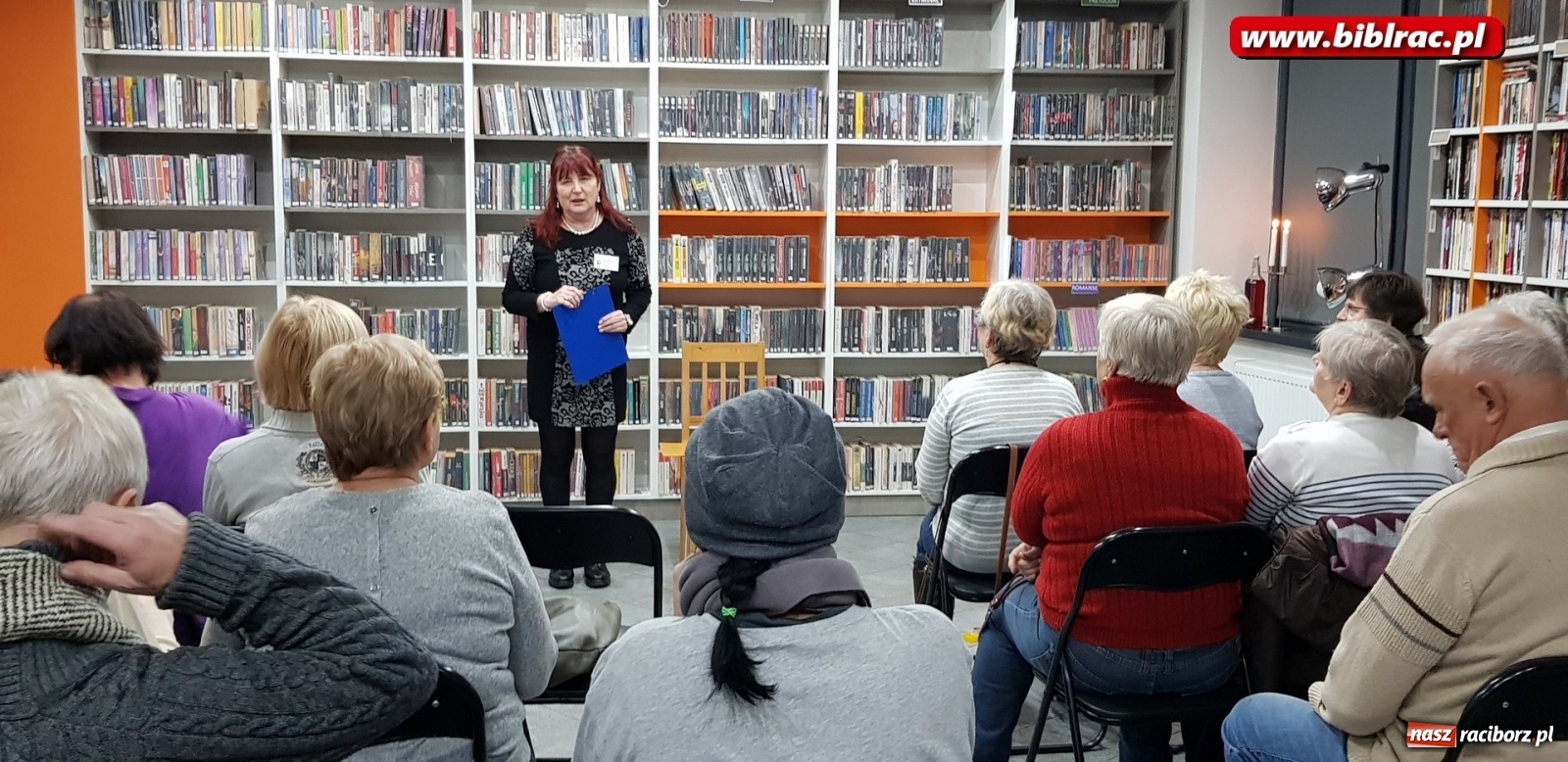 Zdjęcie w galerii na portalu naszraciborz.pl: Sklepy cynamonowe w bibliotece na Ostrogu  wiadomości z regionu