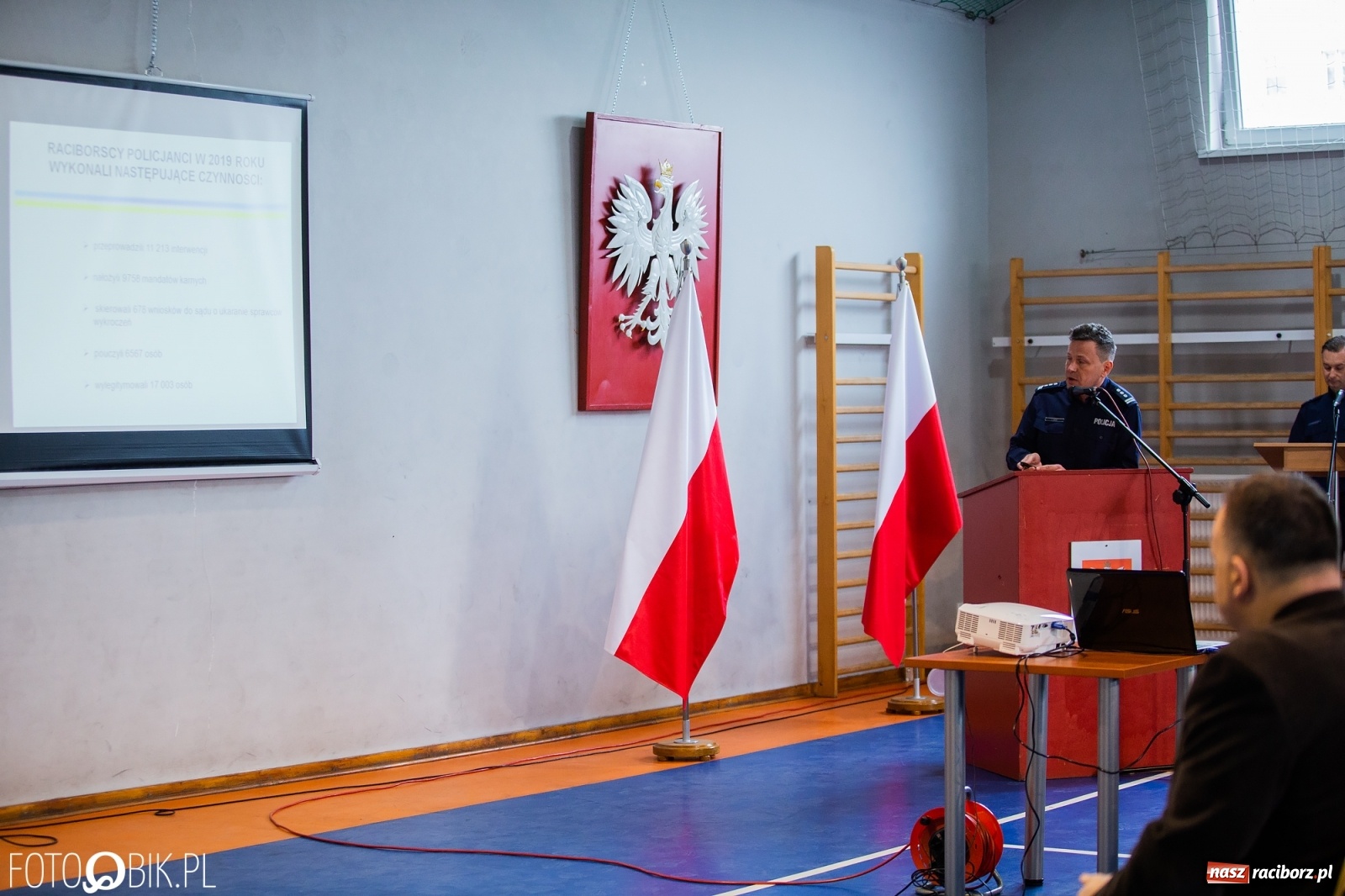 Zdjęcie w galerii na portalu naszraciborz.pl: Statystyki i pochwały. Szef śląskiej policji na dorocznej odprawie w Raciborzu wiadomości z regionu
