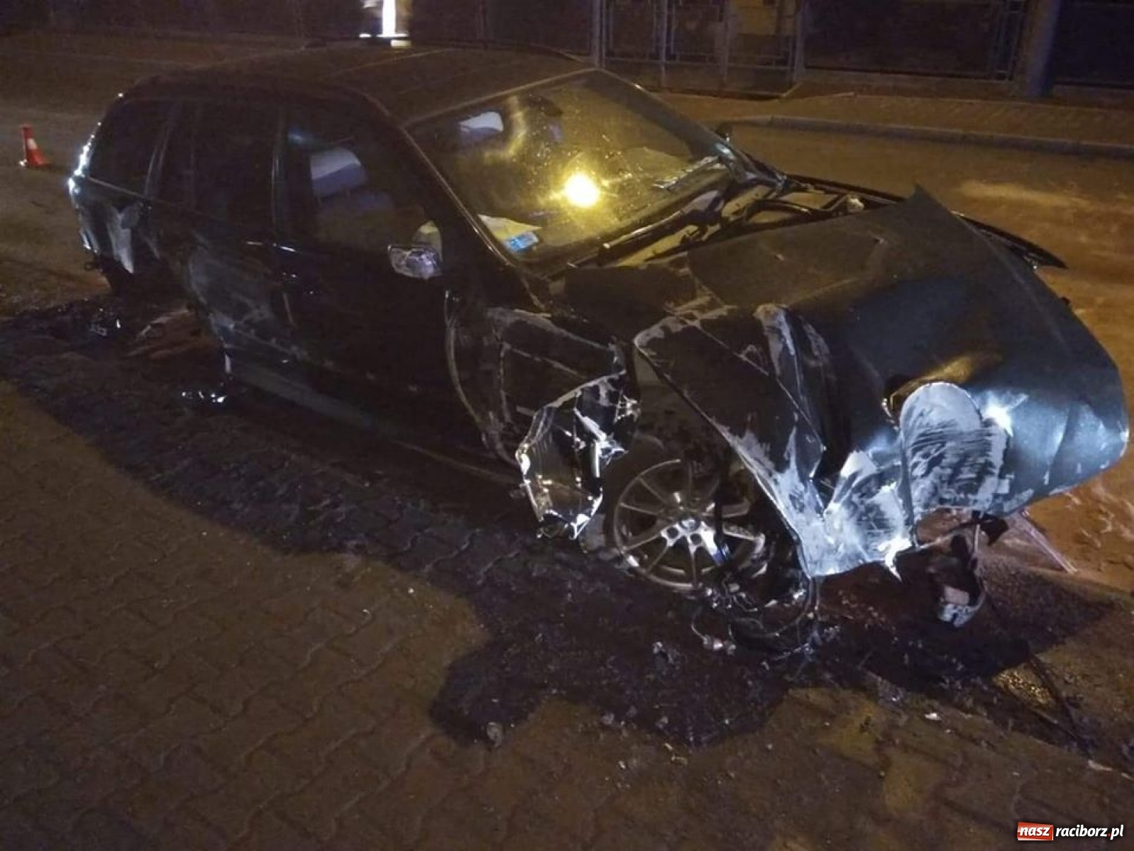 Zdjęcie w galerii na portalu naszraciborz.pl: Więcej szczęścia niż rozumu. Policyjny pościg za BMW [WIDEO] wiadomości z regionu