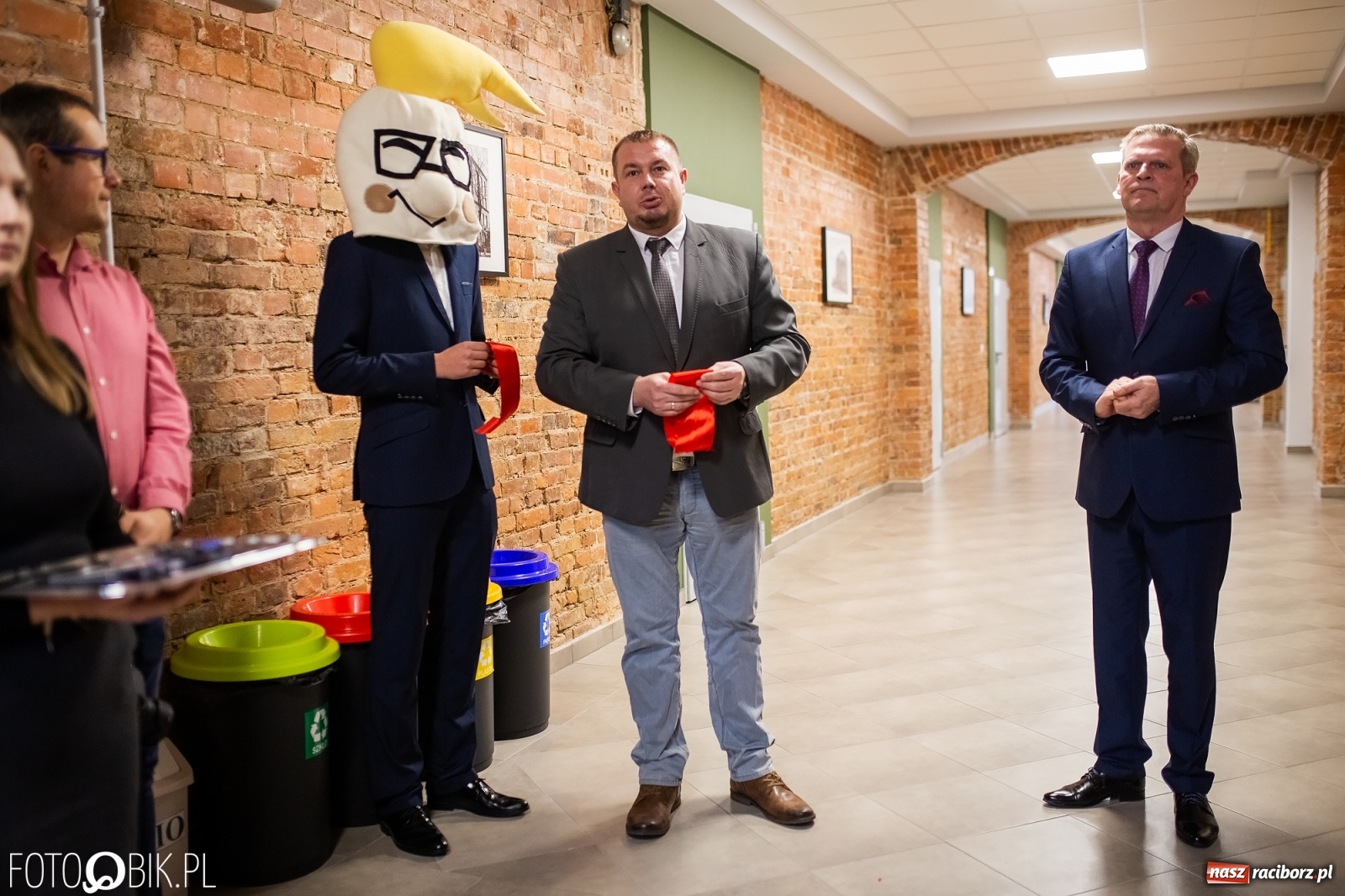 Zdjęcie w galerii na portalu naszraciborz.pl: Metamorfoza parteru Gastronomika w CKZiU nr 1 wiadomości z regionu