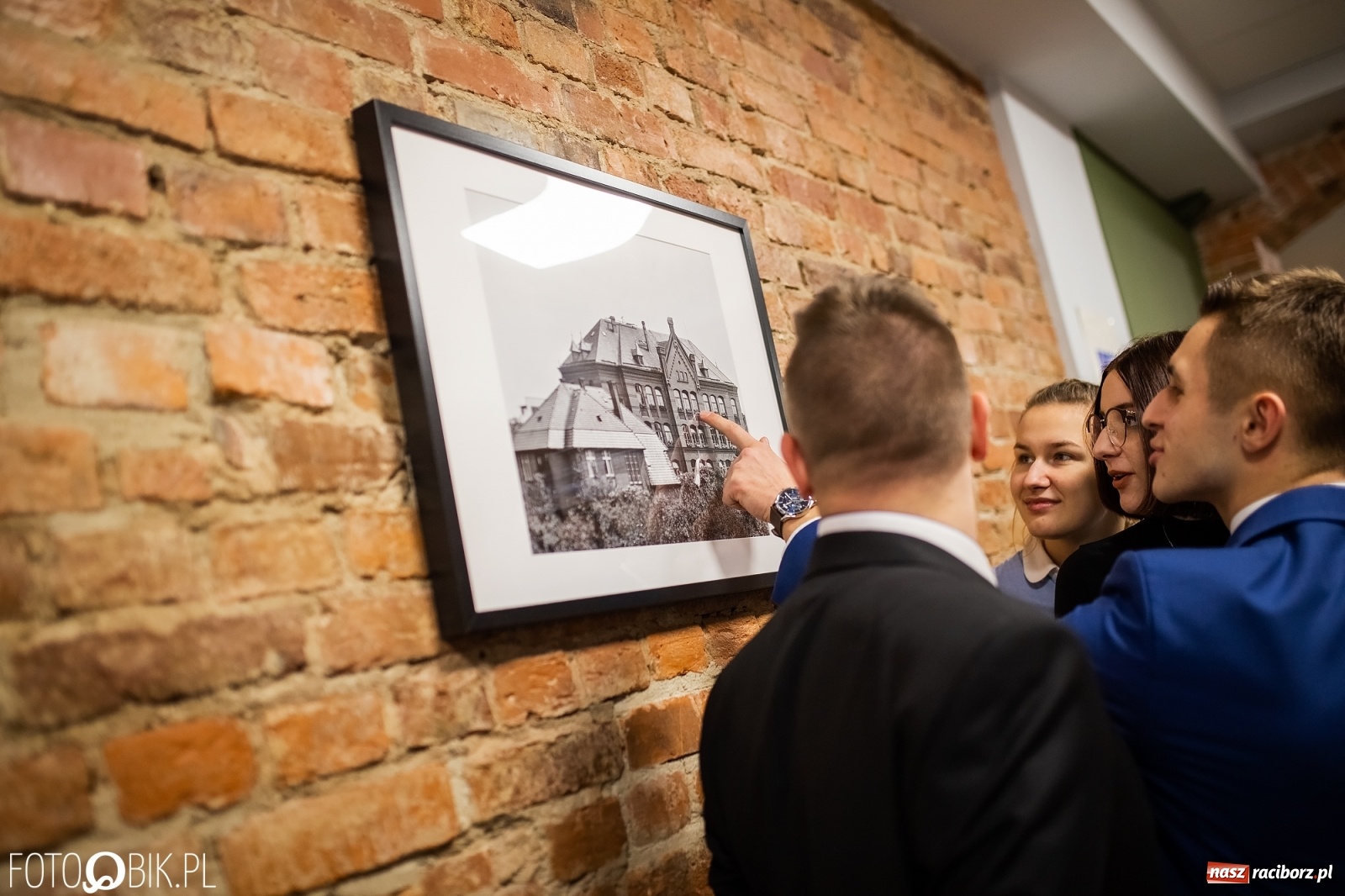 Zdjęcie w galerii na portalu naszraciborz.pl: Metamorfoza parteru Gastronomika w CKZiU nr 1 wiadomości z regionu