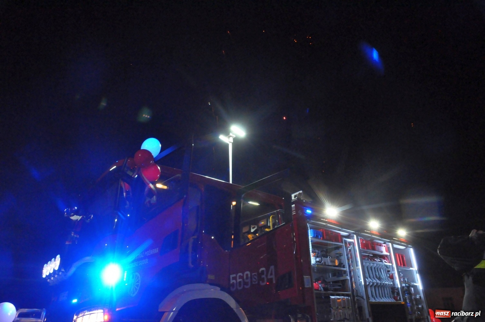 Zdjęcie w galerii na portalu naszraciborz.pl: Strażacy z Raciborza-Sudoła przywitali nowy ciężki wóz bojowy [FOTO i WIDEO] wiadomości z regionu