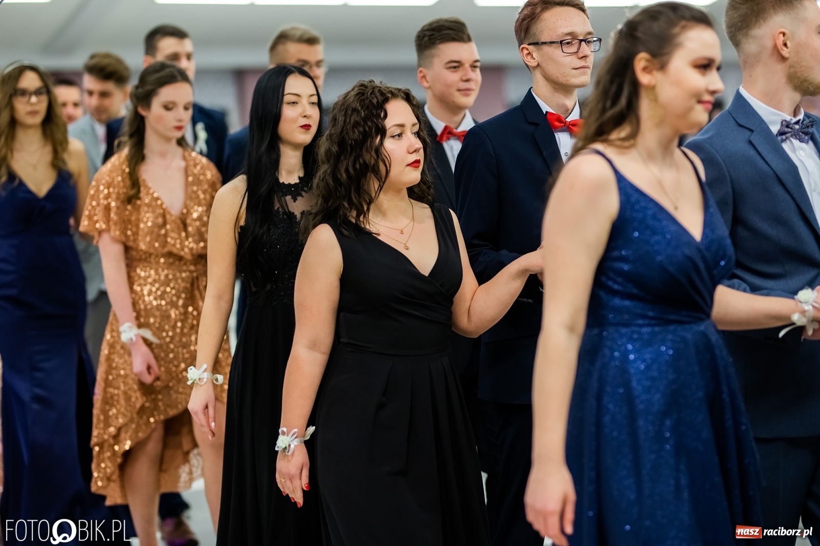 Zdjęcie w galerii na portalu naszraciborz.pl: Bal maturalny II LO w Zakrzowie [FOTO i WIDEO] wiadomości z regionu