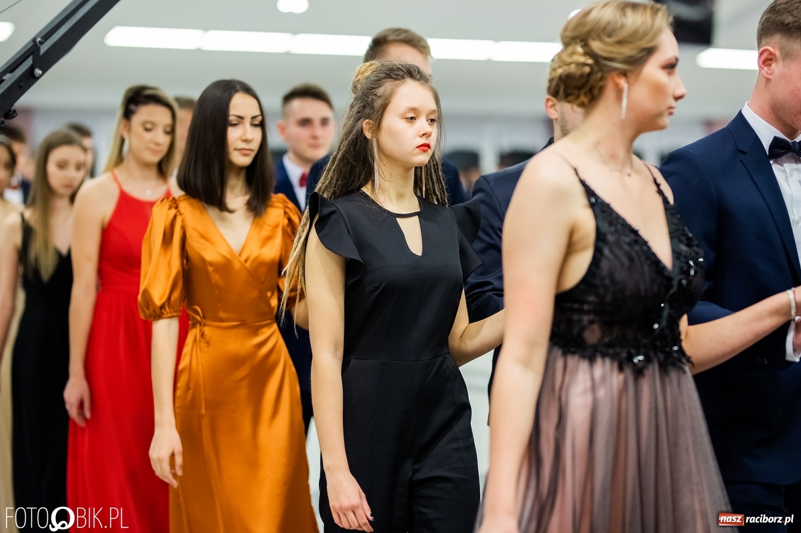 Zdjęcie w galerii na portalu naszraciborz.pl: Bal maturalny II LO w Zakrzowie [FOTO i WIDEO] wiadomości z regionu