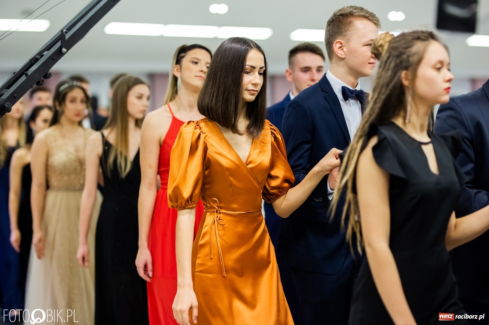 Zdjęcie w galerii na portalu naszraciborz.pl: Bal maturalny II LO w Zakrzowie [FOTO i WIDEO] wiadomości z regionu