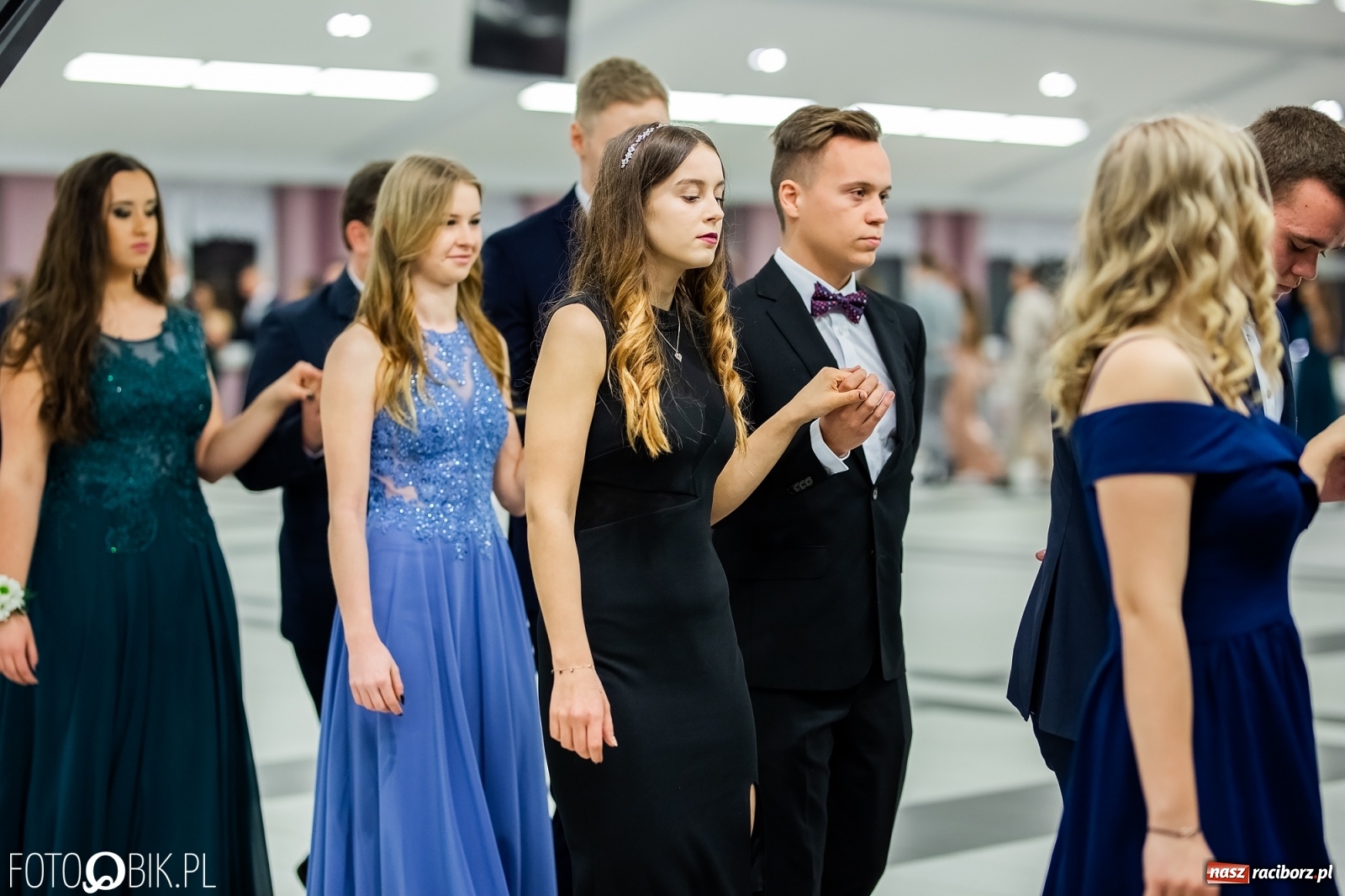 Zdjęcie w galerii na portalu naszraciborz.pl: Bal maturalny II LO w Zakrzowie [FOTO i WIDEO] wiadomości z regionu