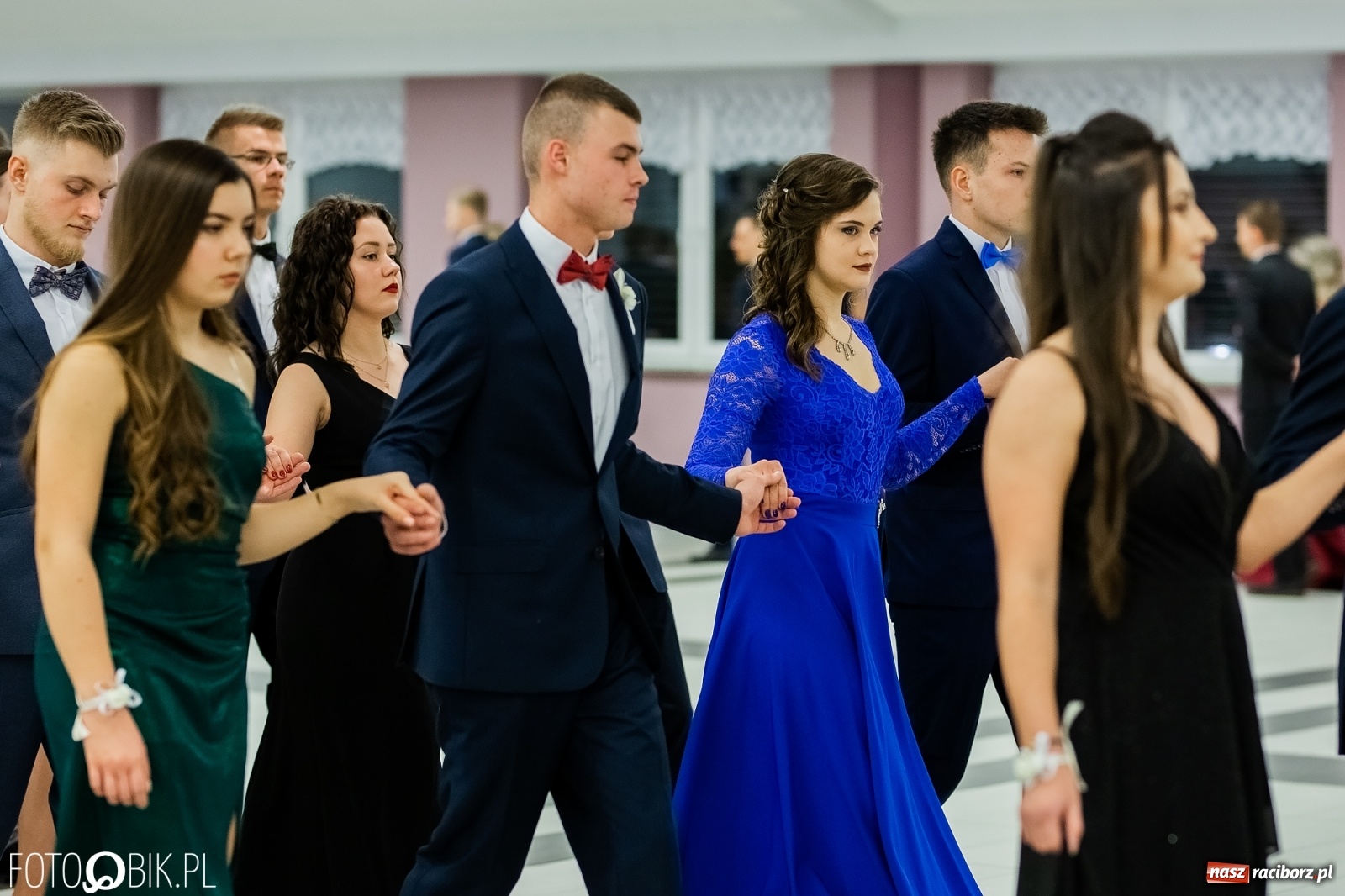 Zdjęcie w galerii na portalu naszraciborz.pl: Bal maturalny II LO w Zakrzowie [FOTO i WIDEO] wiadomości z regionu