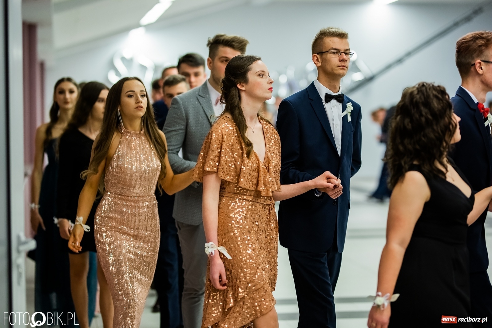 Zdjęcie w galerii na portalu naszraciborz.pl: Bal maturalny II LO w Zakrzowie [FOTO i WIDEO] wiadomości z regionu