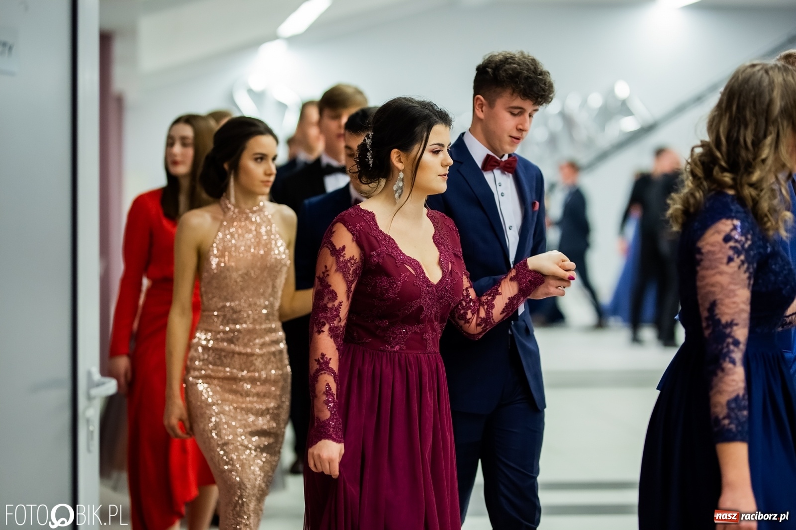 Zdjęcie w galerii na portalu naszraciborz.pl: Bal maturalny II LO w Zakrzowie [FOTO i WIDEO] wiadomości z regionu