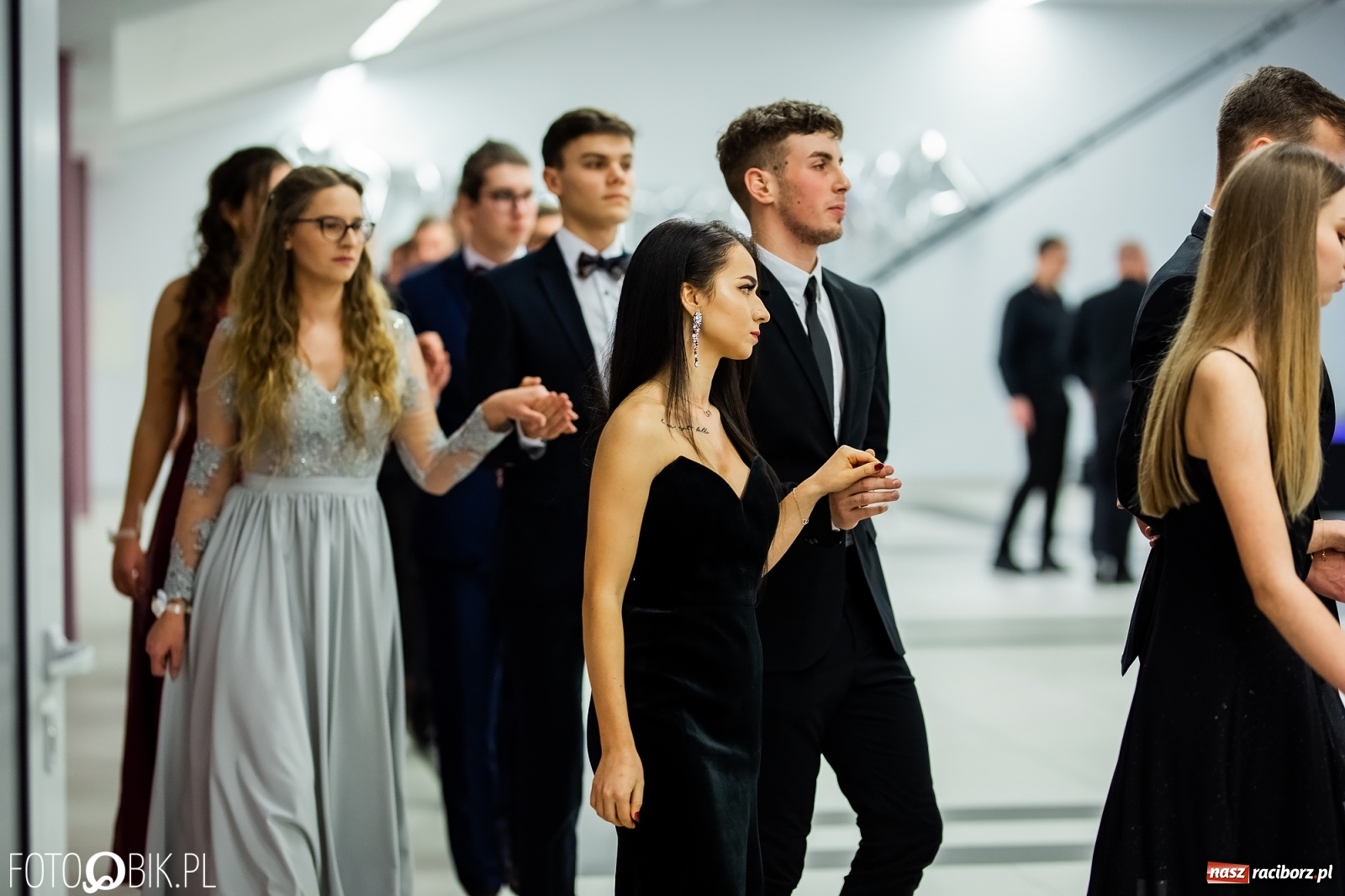 Zdjęcie w galerii na portalu naszraciborz.pl: Bal maturalny II LO w Zakrzowie [FOTO i WIDEO] wiadomości z regionu