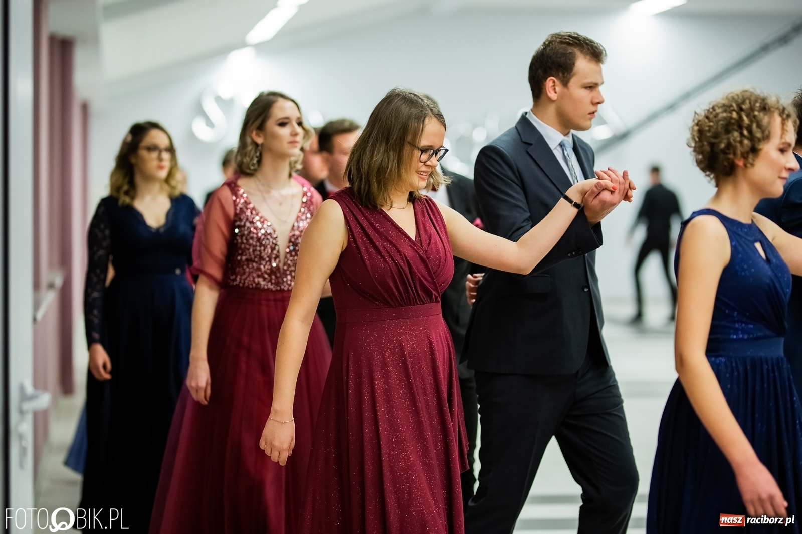Zdjęcie w galerii na portalu naszraciborz.pl: Bal maturalny II LO w Zakrzowie [FOTO i WIDEO] wiadomości z regionu