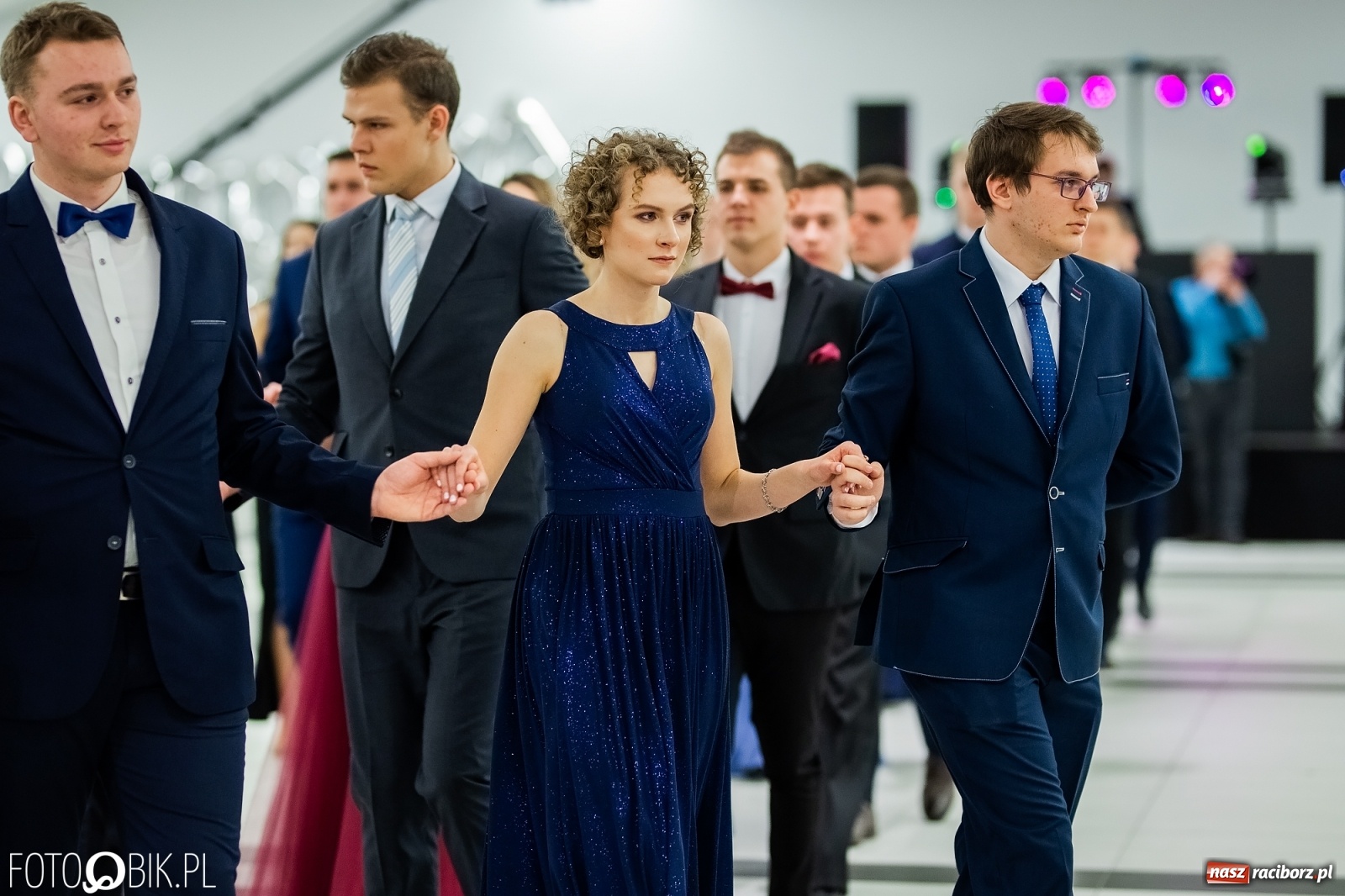 Zdjęcie w galerii na portalu naszraciborz.pl: Bal maturalny II LO w Zakrzowie [FOTO i WIDEO] wiadomości z regionu