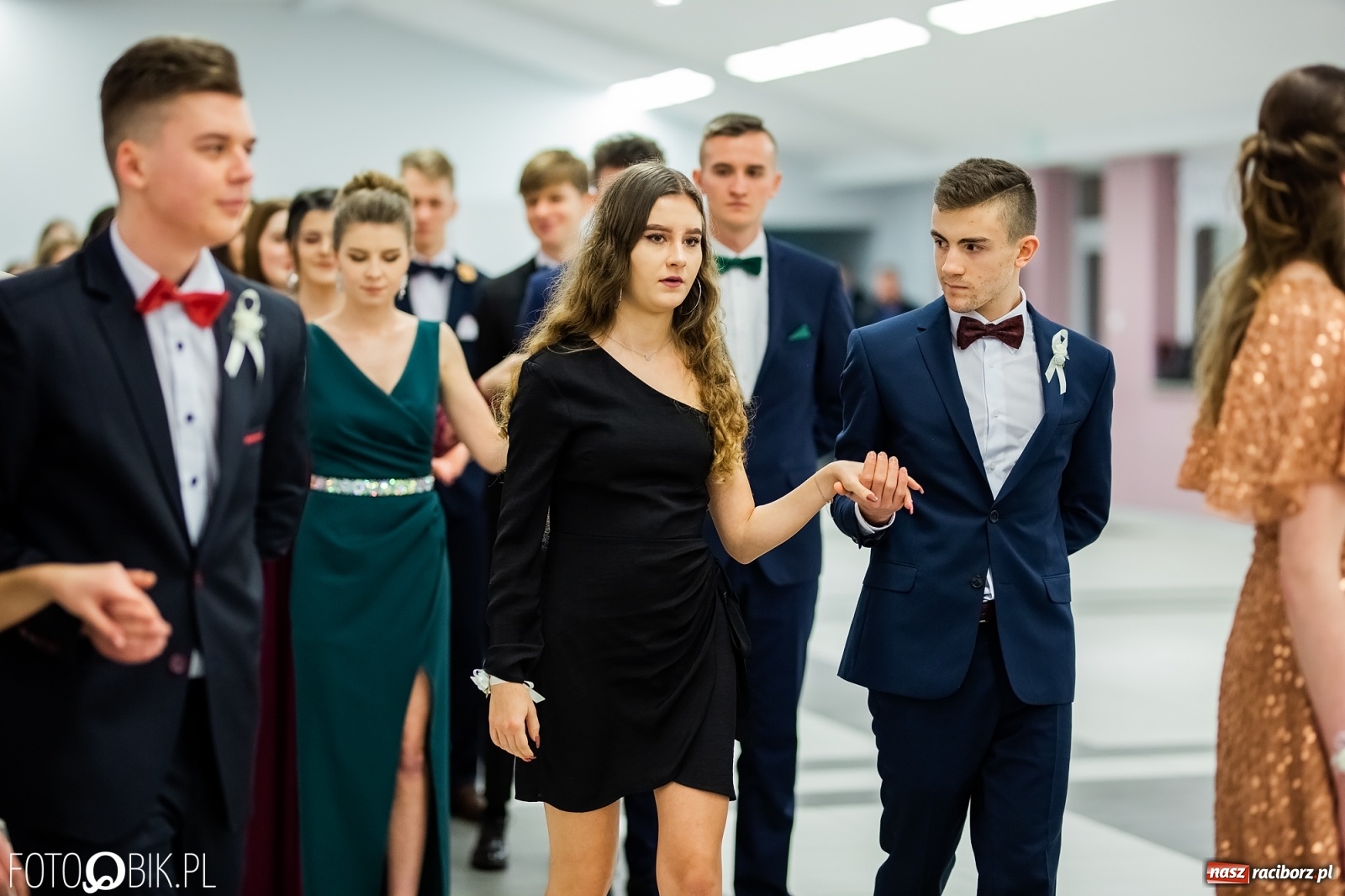 Zdjęcie w galerii na portalu naszraciborz.pl: Bal maturalny II LO w Zakrzowie [FOTO i WIDEO] wiadomości z regionu