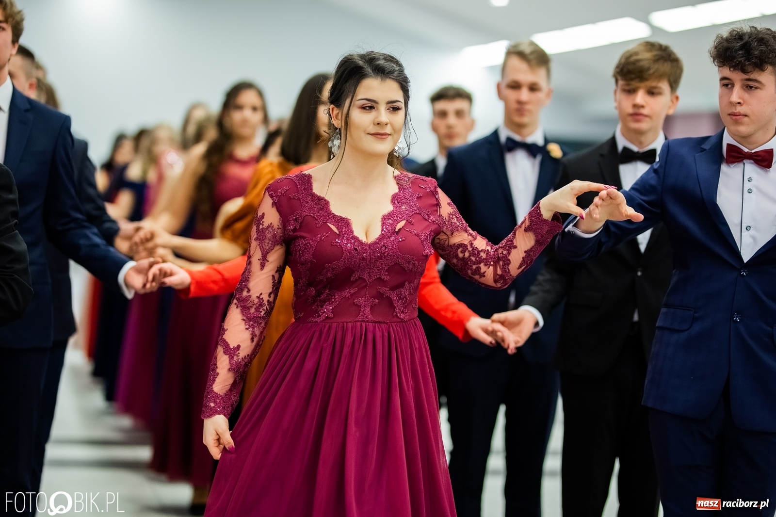 Zdjęcie w galerii na portalu naszraciborz.pl: Bal maturalny II LO w Zakrzowie [FOTO i WIDEO] wiadomości z regionu
