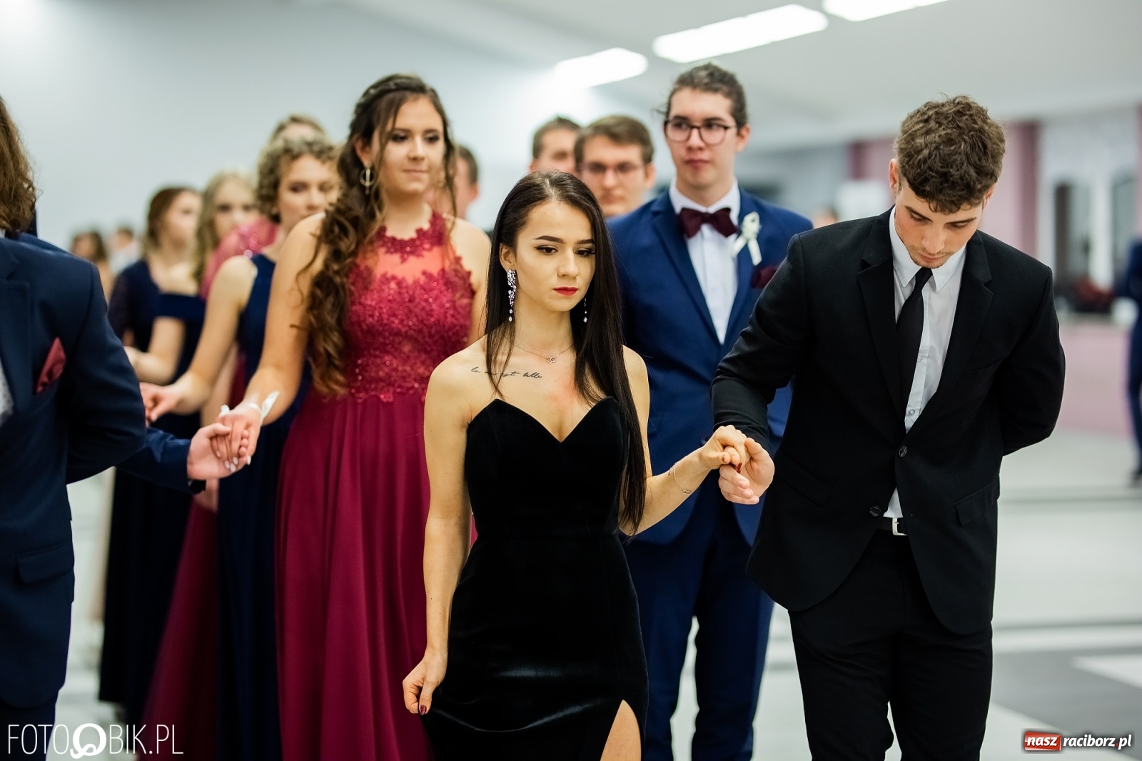 Zdjęcie w galerii na portalu naszraciborz.pl: Bal maturalny II LO w Zakrzowie [FOTO i WIDEO] wiadomości z regionu