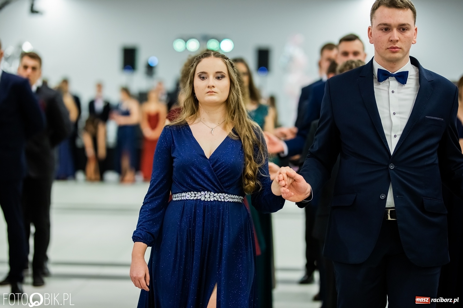 Zdjęcie w galerii na portalu naszraciborz.pl: Bal maturalny II LO w Zakrzowie [FOTO i WIDEO] wiadomości z regionu