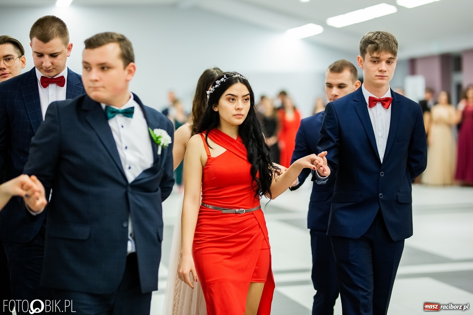 Zdjęcie w galerii na portalu naszraciborz.pl: Bal maturalny II LO w Zakrzowie [FOTO i WIDEO] wiadomości z regionu