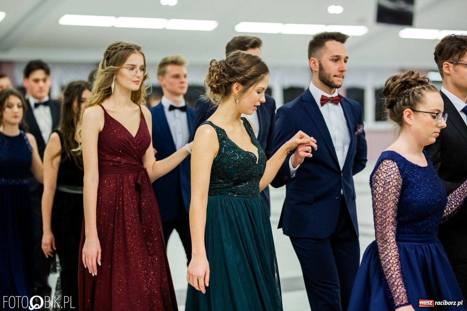 Zdjęcie w galerii na portalu naszraciborz.pl: Bal maturalny II LO w Zakrzowie [FOTO i WIDEO] wiadomości z regionu