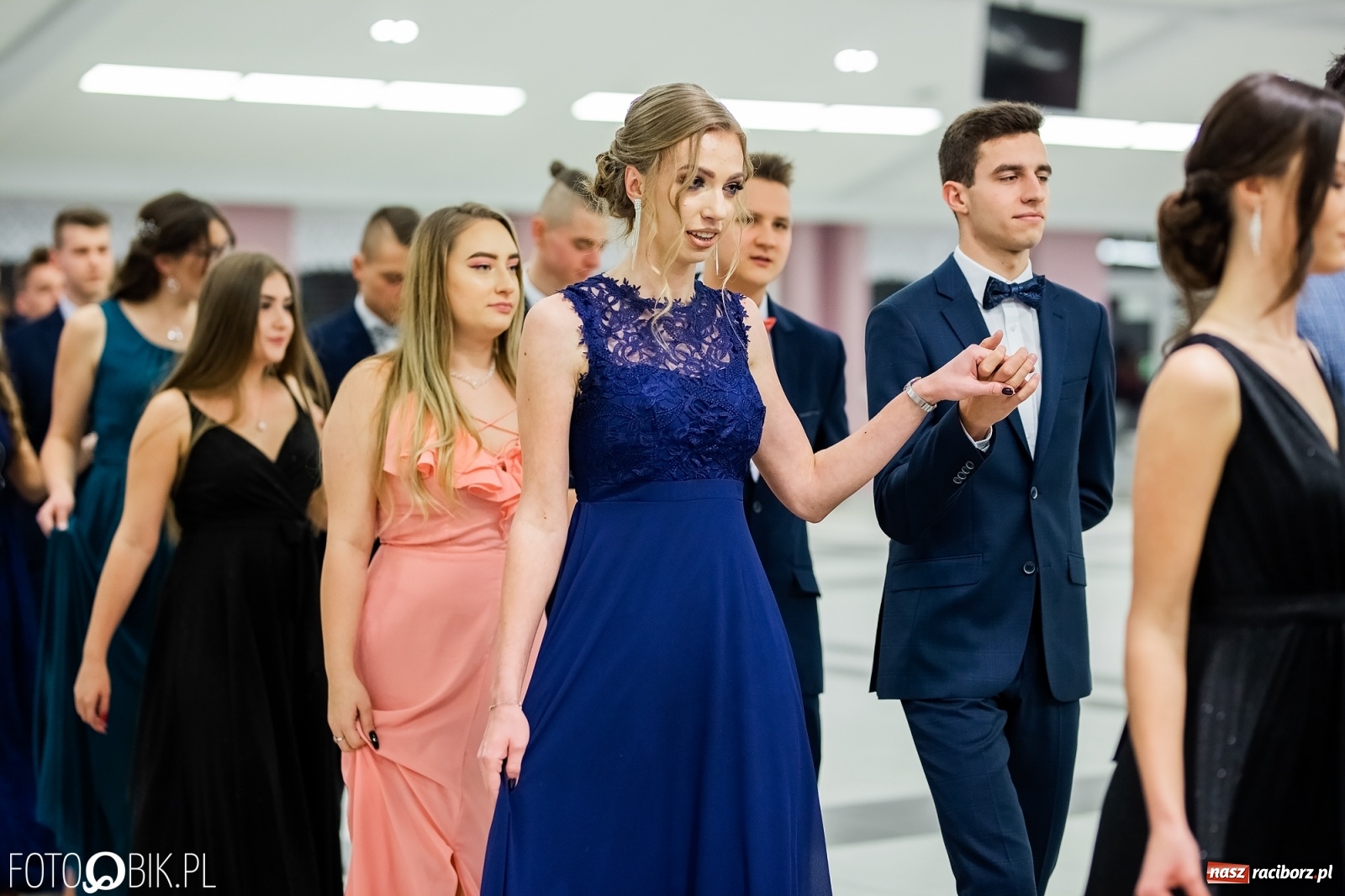 Zdjęcie w galerii na portalu naszraciborz.pl: Bal maturalny II LO w Zakrzowie [FOTO i WIDEO] wiadomości z regionu