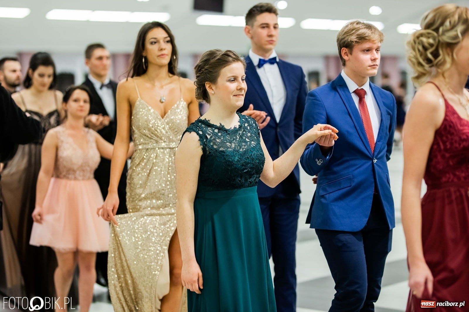 Zdjęcie w galerii na portalu naszraciborz.pl: Bal maturalny II LO w Zakrzowie [FOTO i WIDEO] wiadomości z regionu