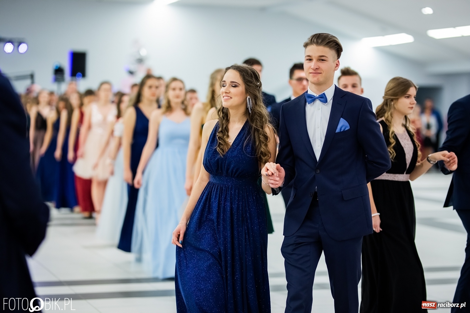 Zdjęcie w galerii na portalu naszraciborz.pl: Bal maturalny II LO w Zakrzowie [FOTO i WIDEO] wiadomości z regionu