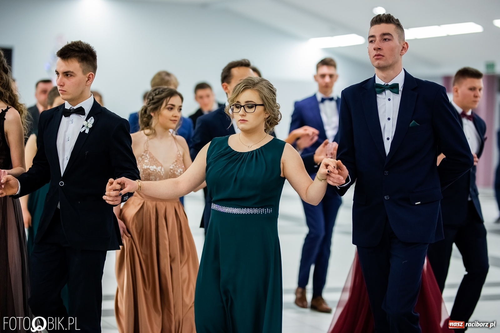 Zdjęcie w galerii na portalu naszraciborz.pl: Bal maturalny II LO w Zakrzowie [FOTO i WIDEO] wiadomości z regionu