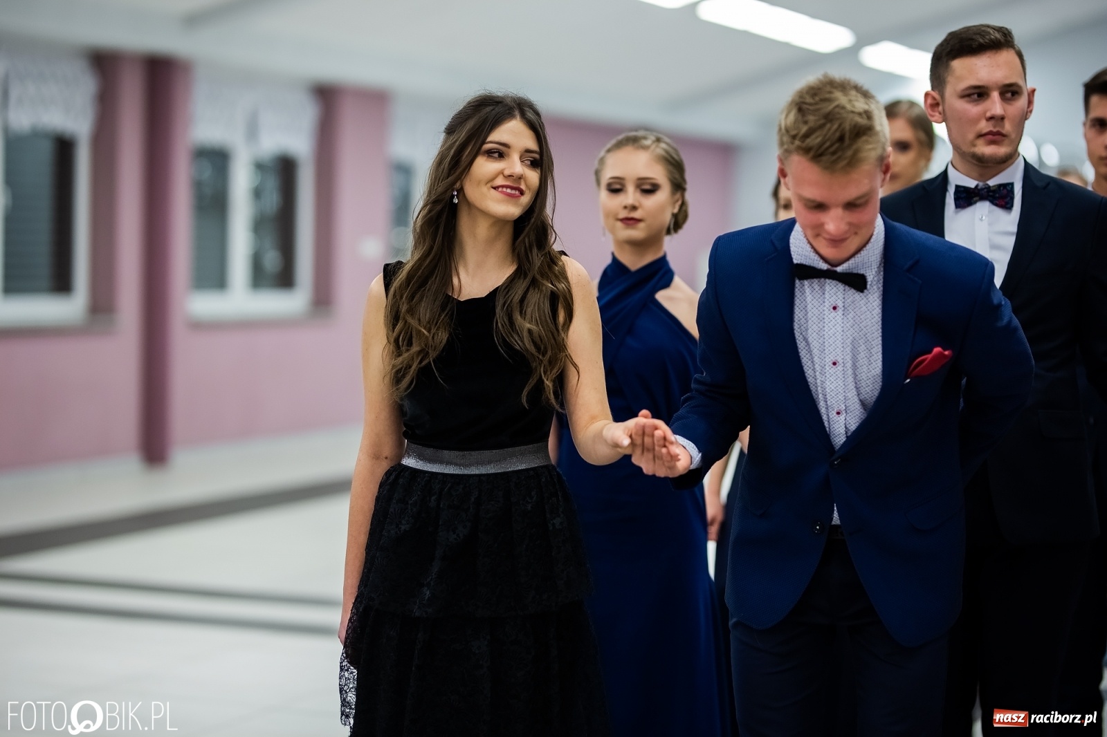 Zdjęcie w galerii na portalu naszraciborz.pl: Bal maturalny II LO w Zakrzowie [FOTO i WIDEO] wiadomości z regionu