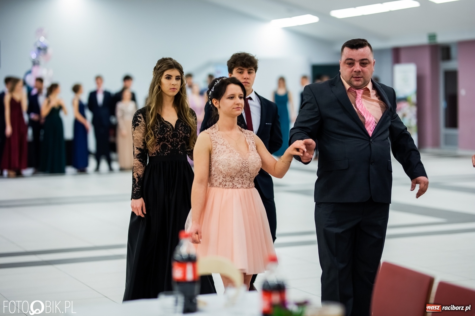 Zdjęcie w galerii na portalu naszraciborz.pl: Bal maturalny II LO w Zakrzowie [FOTO i WIDEO] wiadomości z regionu