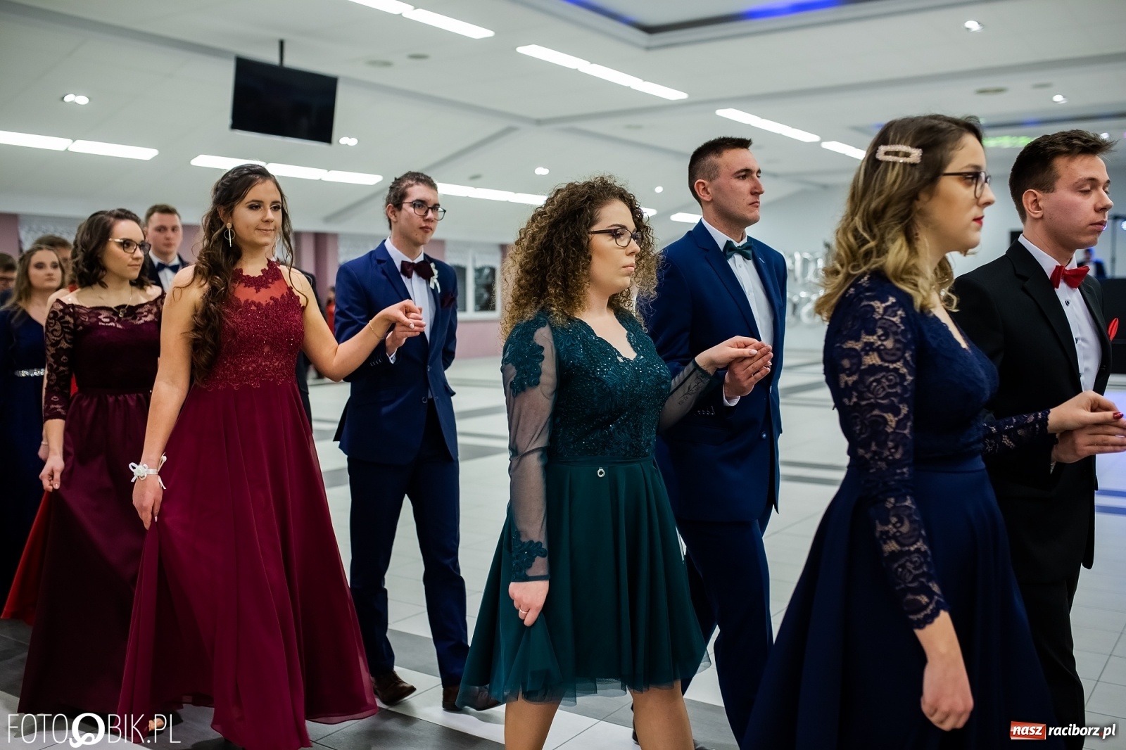 Zdjęcie w galerii na portalu naszraciborz.pl: Bal maturalny II LO w Zakrzowie [FOTO i WIDEO] wiadomości z regionu