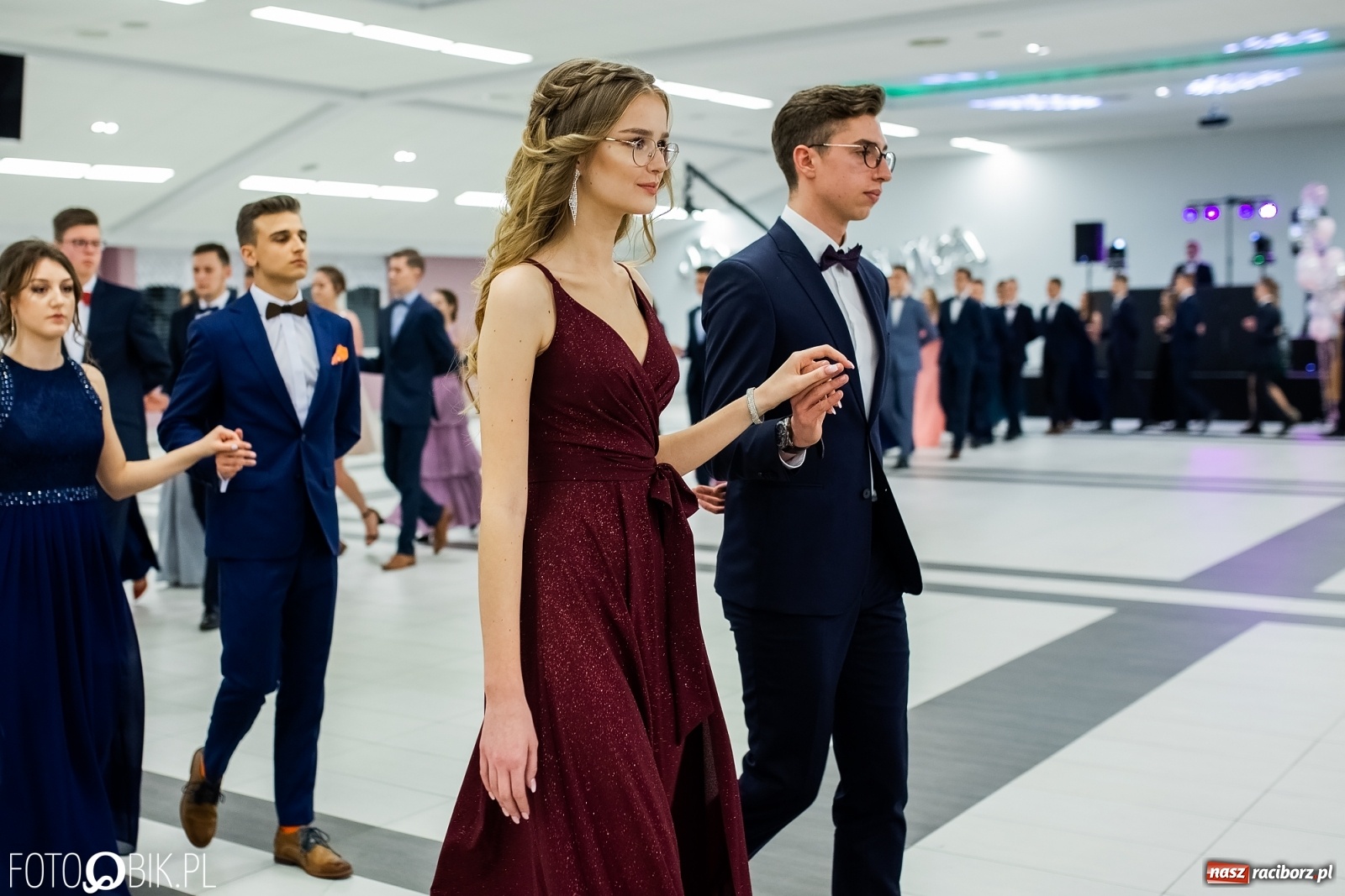 Zdjęcie w galerii na portalu naszraciborz.pl: Bal maturalny II LO w Zakrzowie [FOTO i WIDEO] wiadomości z regionu