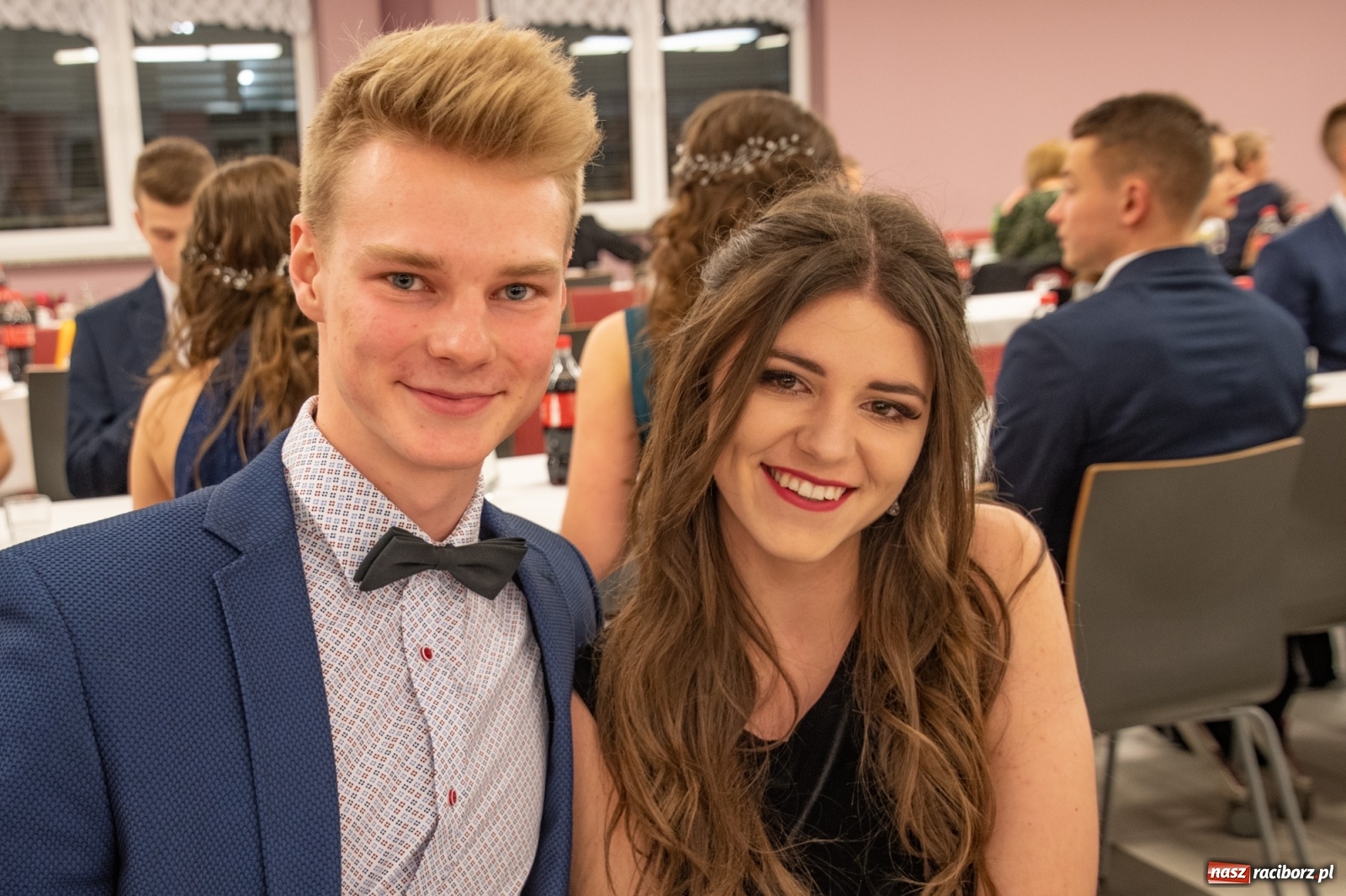 Zdjęcie w galerii na portalu naszraciborz.pl: Bal maturalny II LO w Zakrzowie [FOTO i WIDEO] wiadomości z regionu