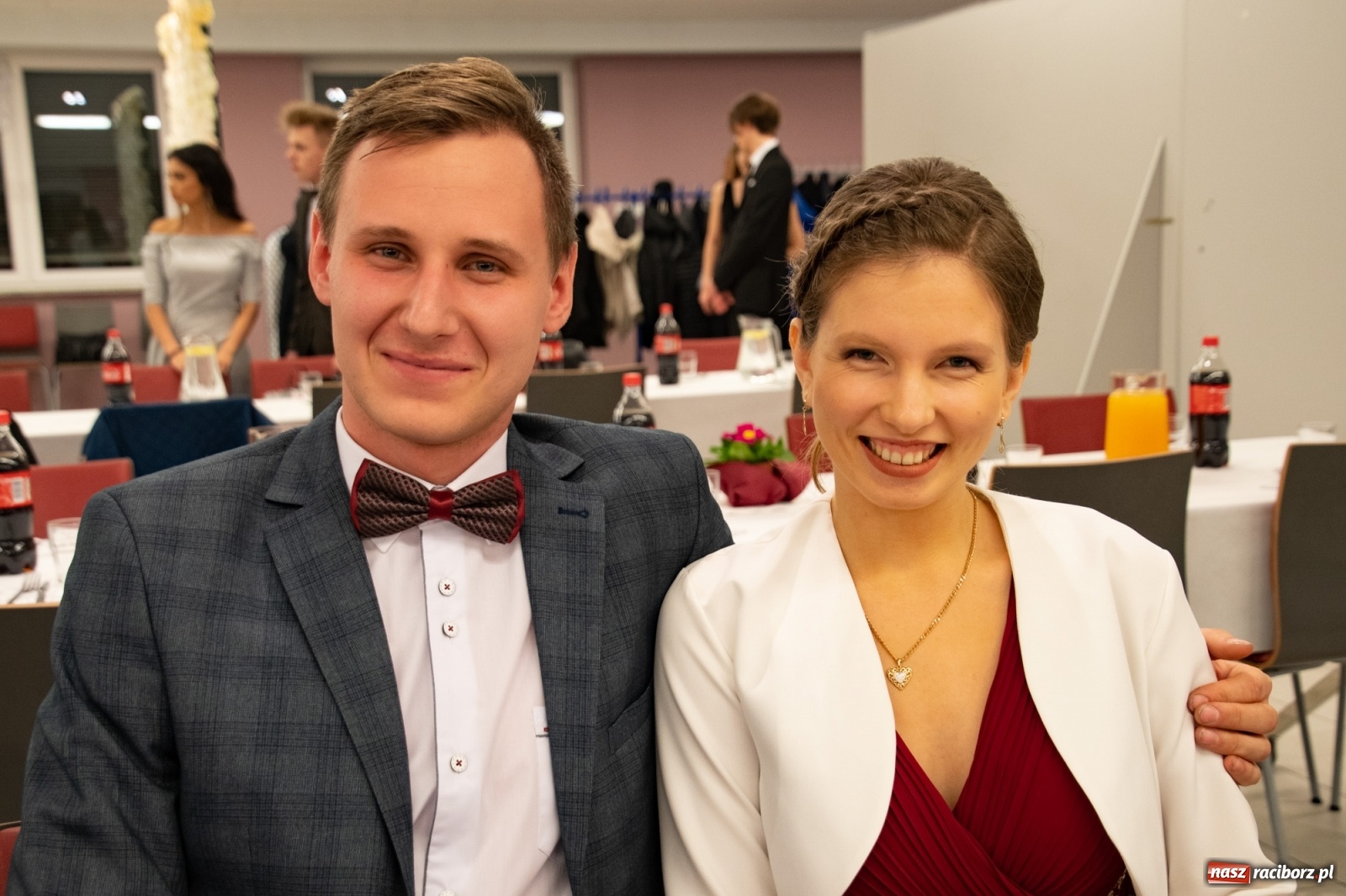 Zdjęcie w galerii na portalu naszraciborz.pl: Bal maturalny II LO w Zakrzowie [FOTO i WIDEO] wiadomości z regionu