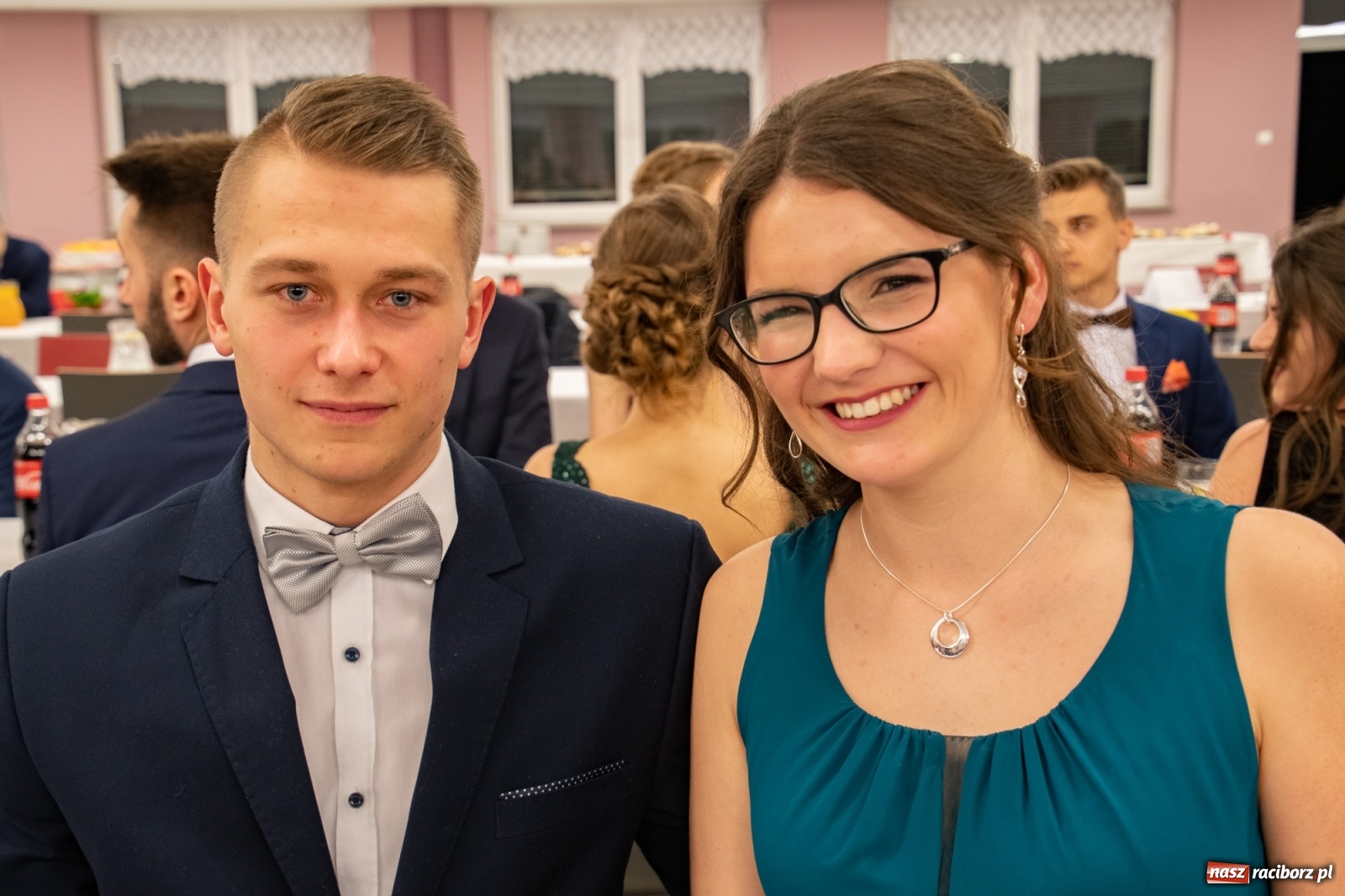 Zdjęcie w galerii na portalu naszraciborz.pl: Bal maturalny II LO w Zakrzowie [FOTO i WIDEO] wiadomości z regionu